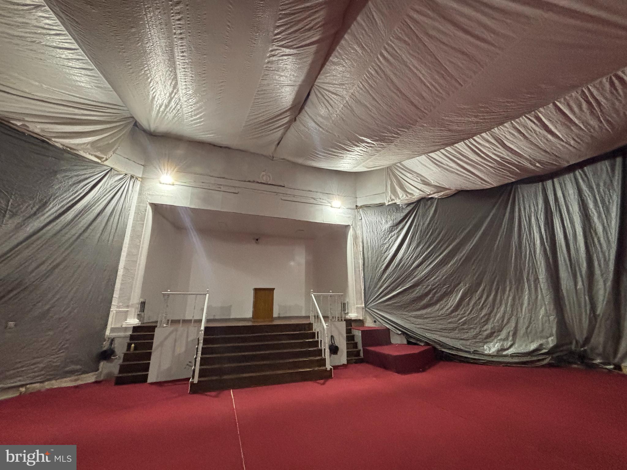 5926 LANSDOWNE AVENUE 32