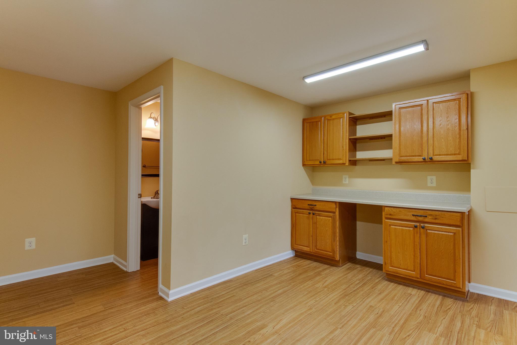 NEWPORT ESTATES - Residential