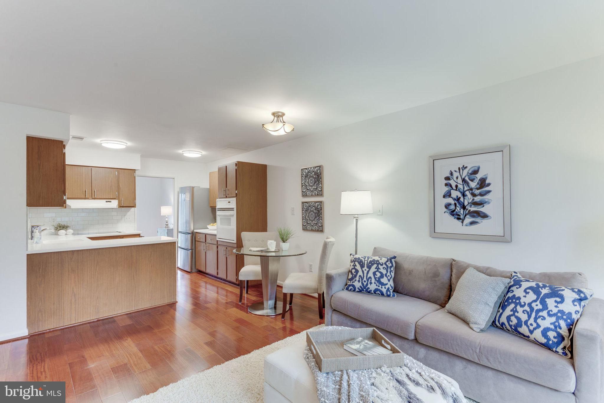 GOLF COURSE ISLAND - Residential