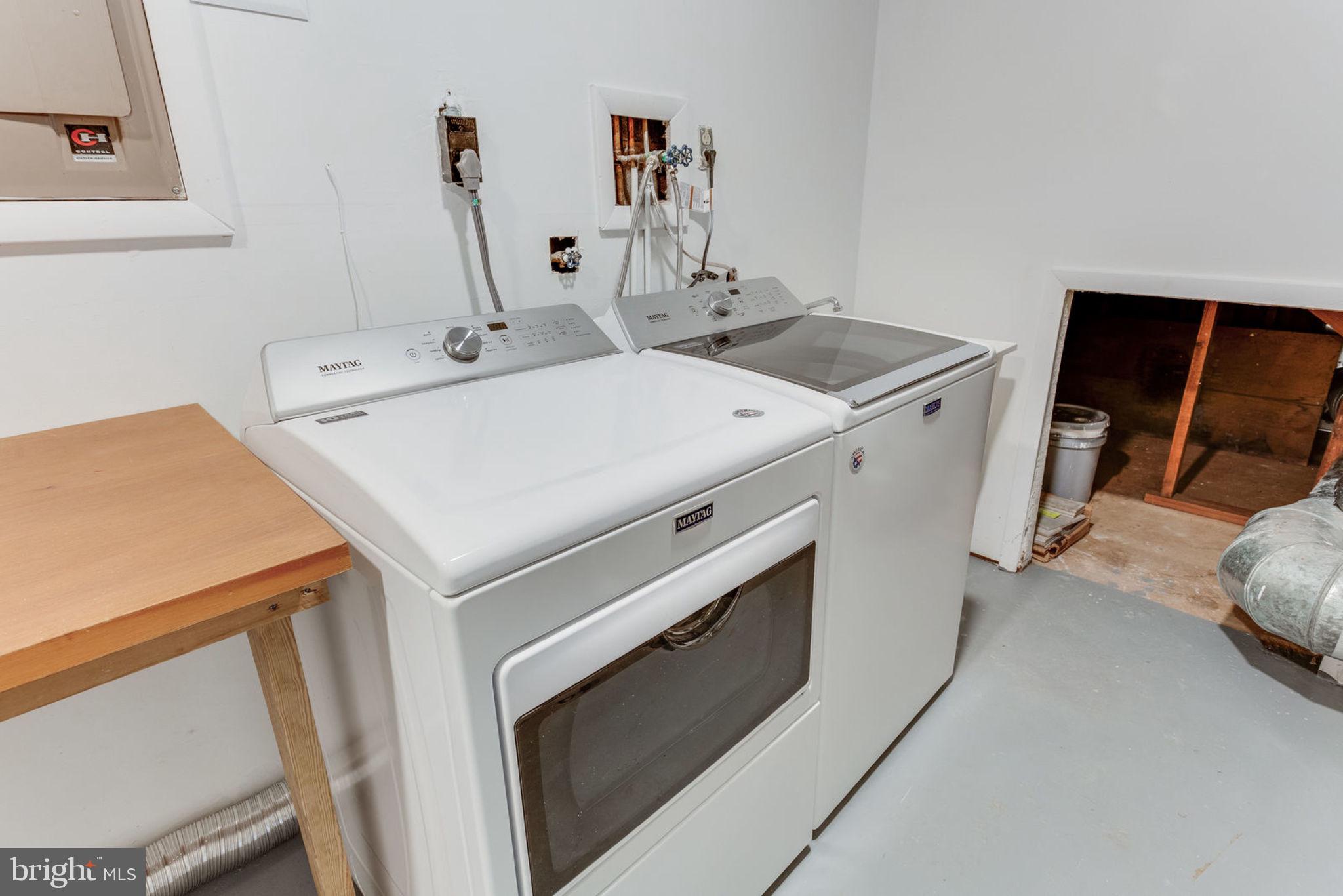 GOLF COURSE ISLAND - Residential