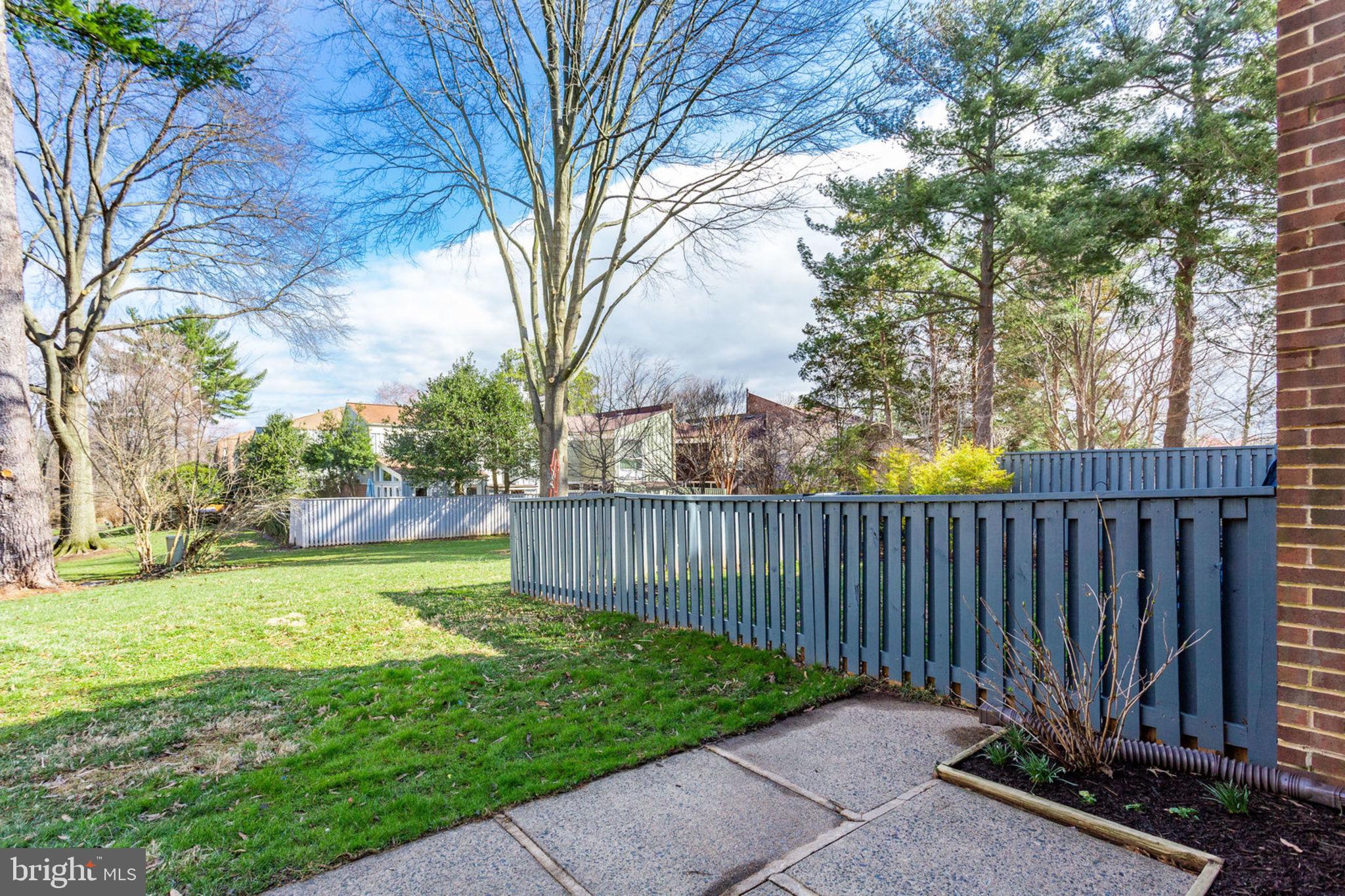 GOLF COURSE ISLAND - Residential