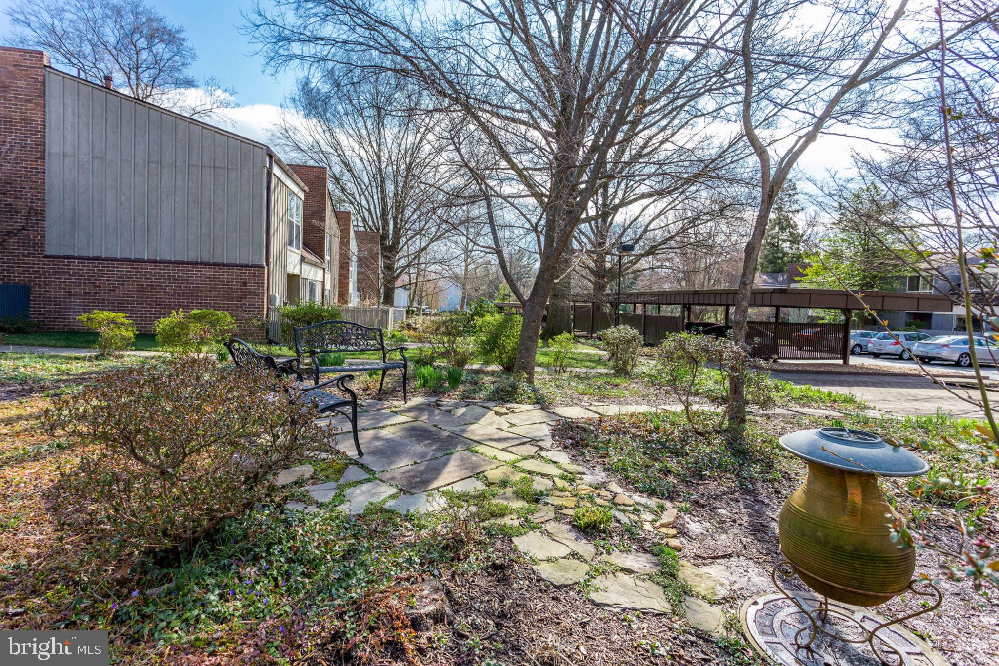 GOLF COURSE ISLAND - Residential