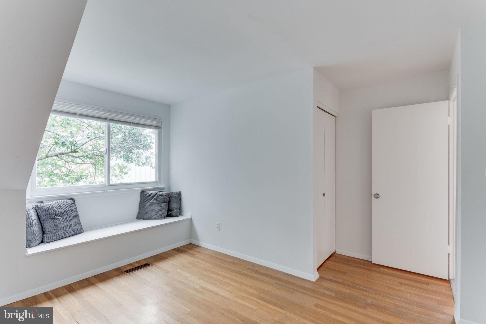 GOLF COURSE ISLAND - Residential