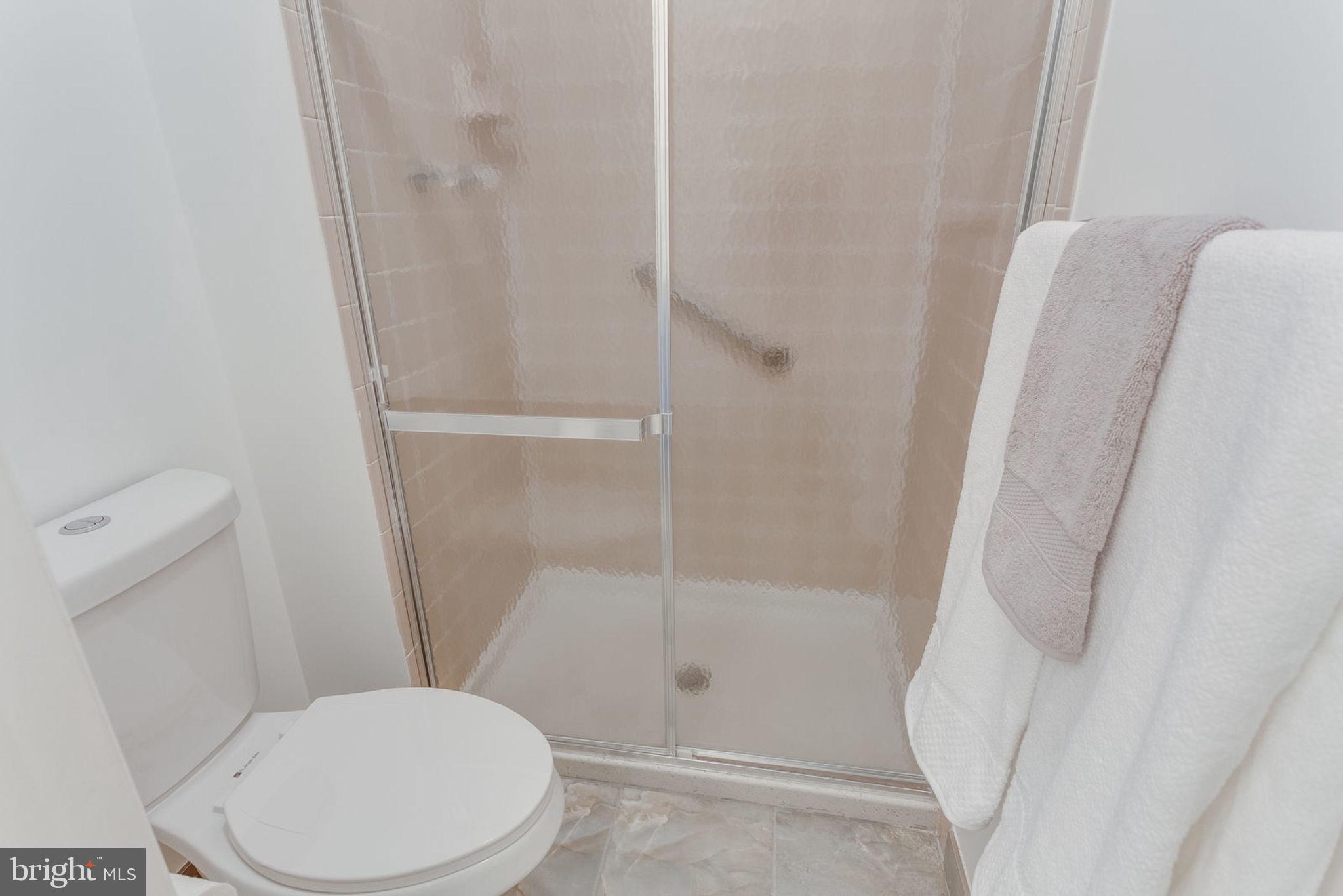 GOLF COURSE ISLAND - Residential