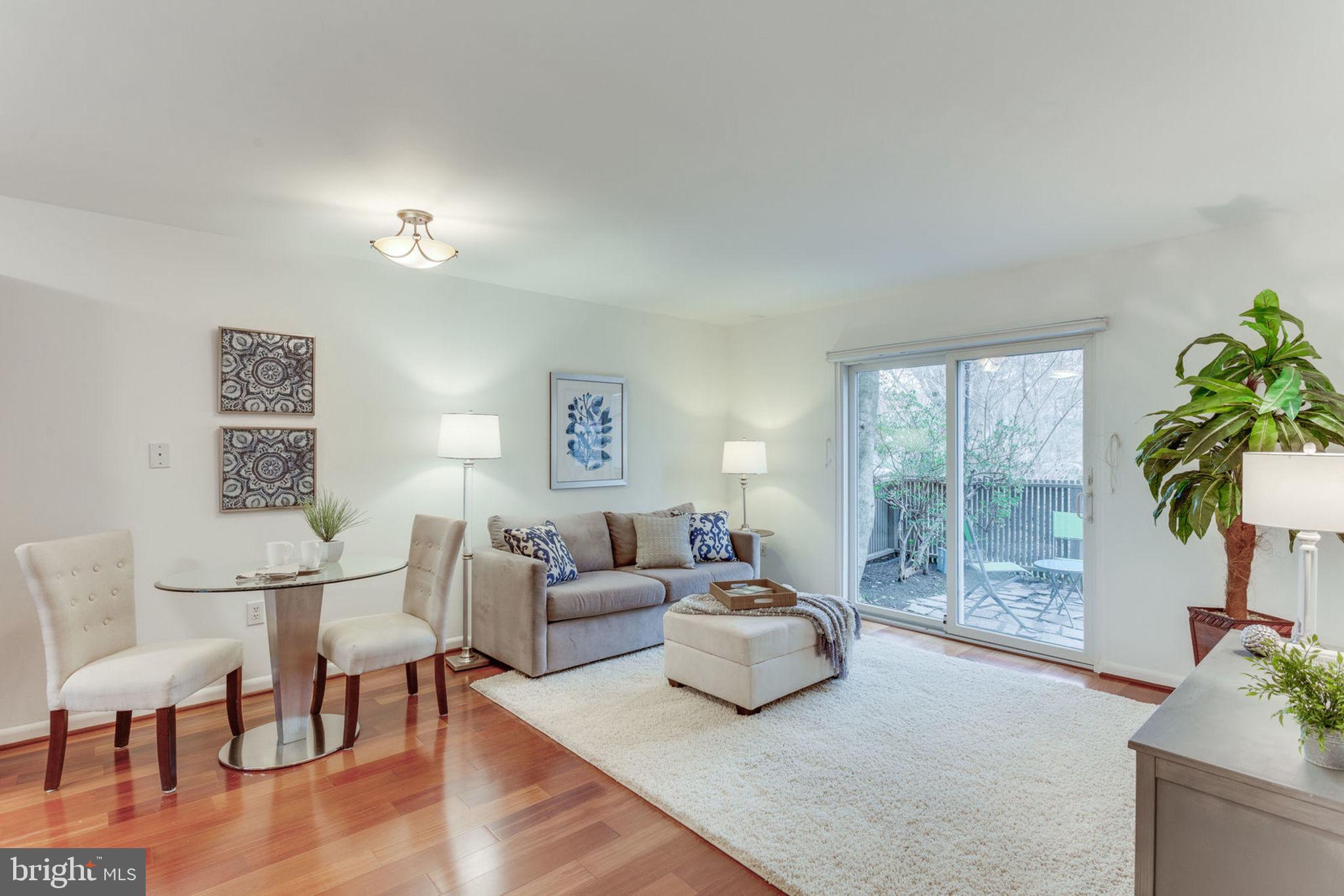 GOLF COURSE ISLAND - Residential