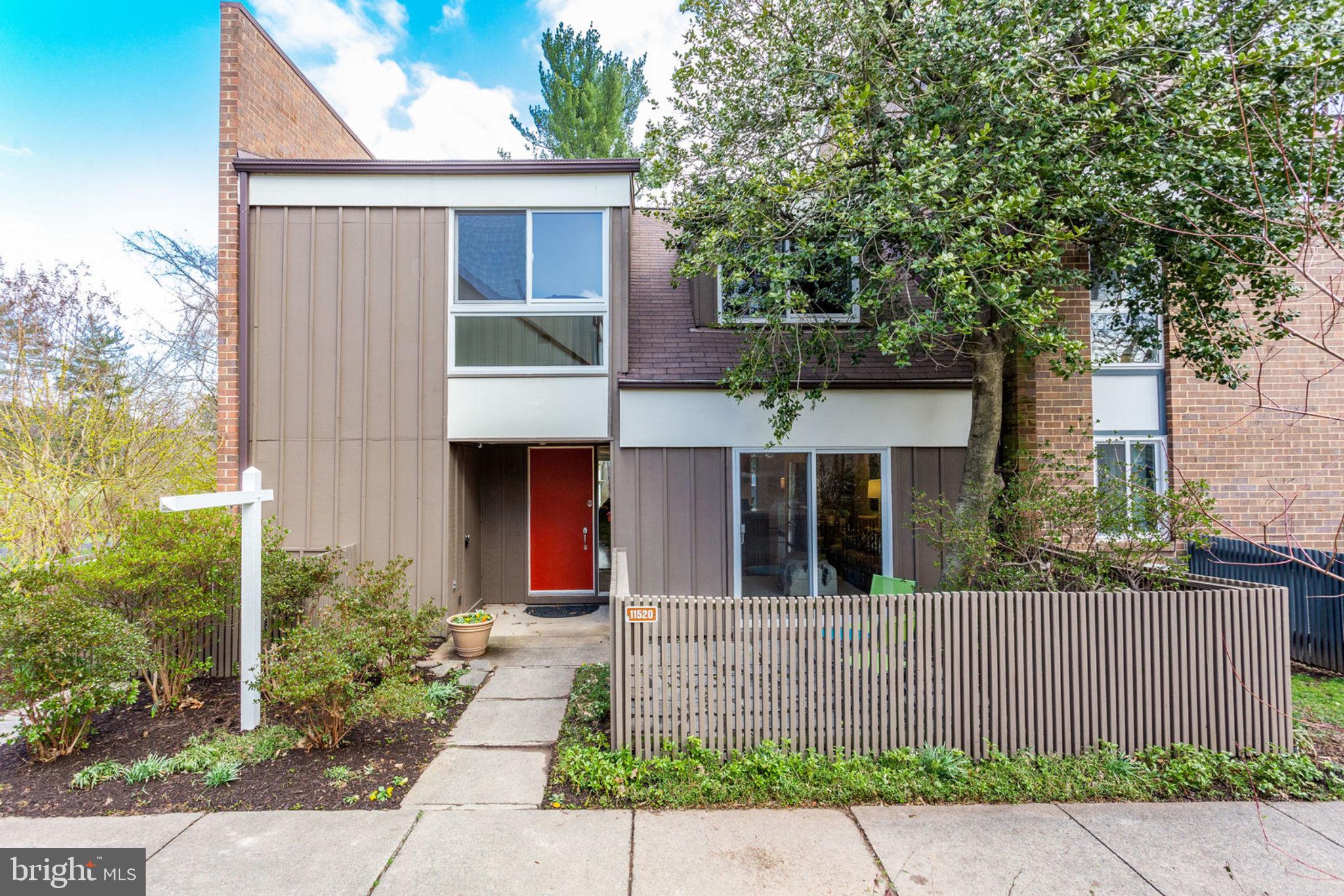 GOLF COURSE ISLAND - Residential