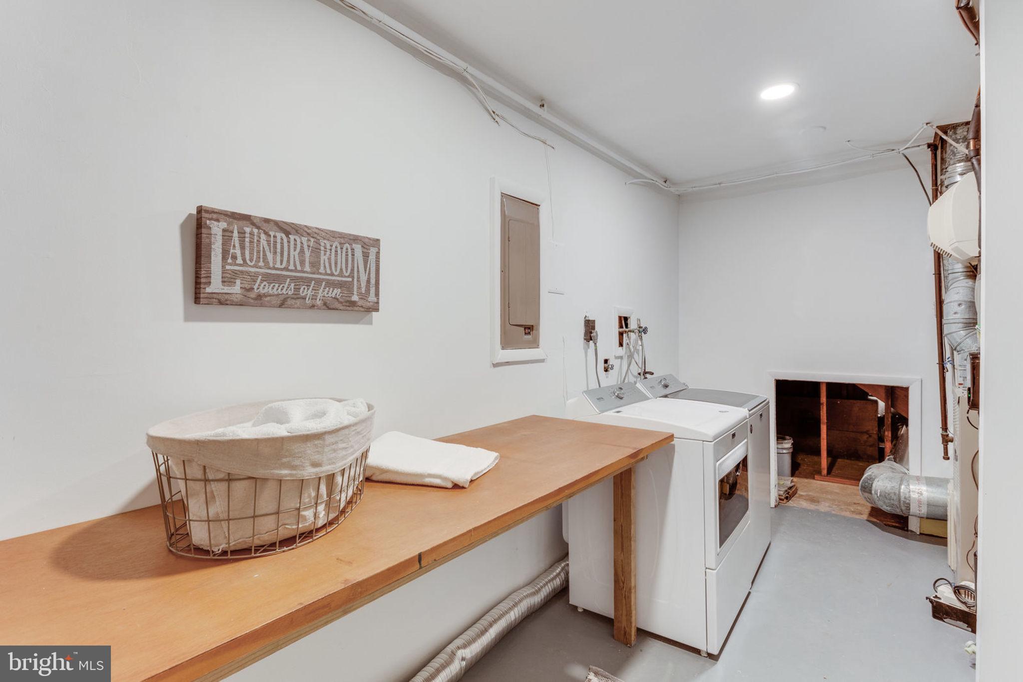 GOLF COURSE ISLAND - Residential