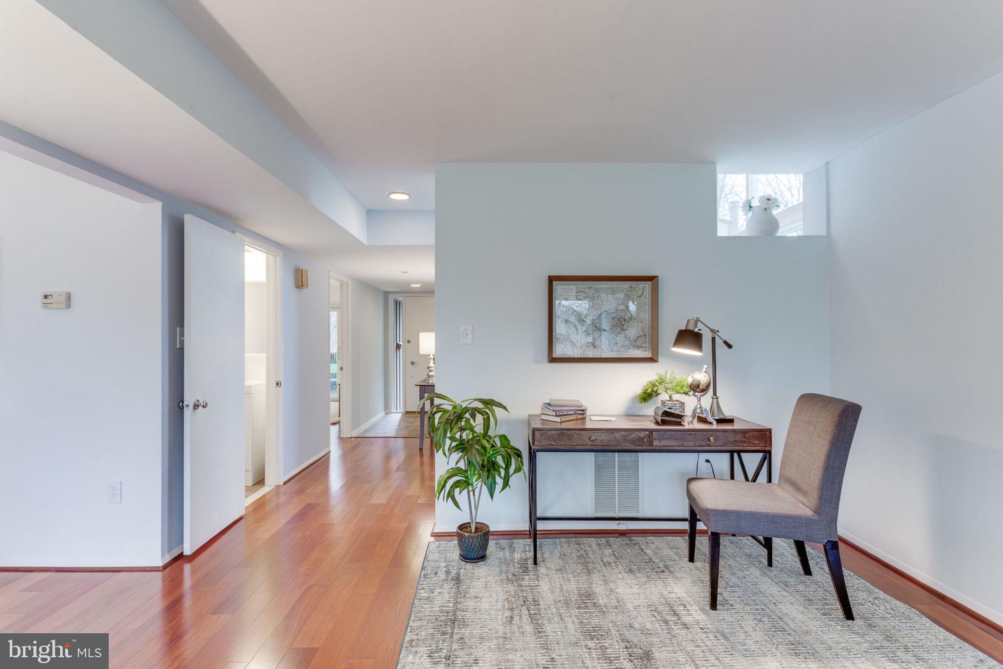 GOLF COURSE ISLAND - Residential