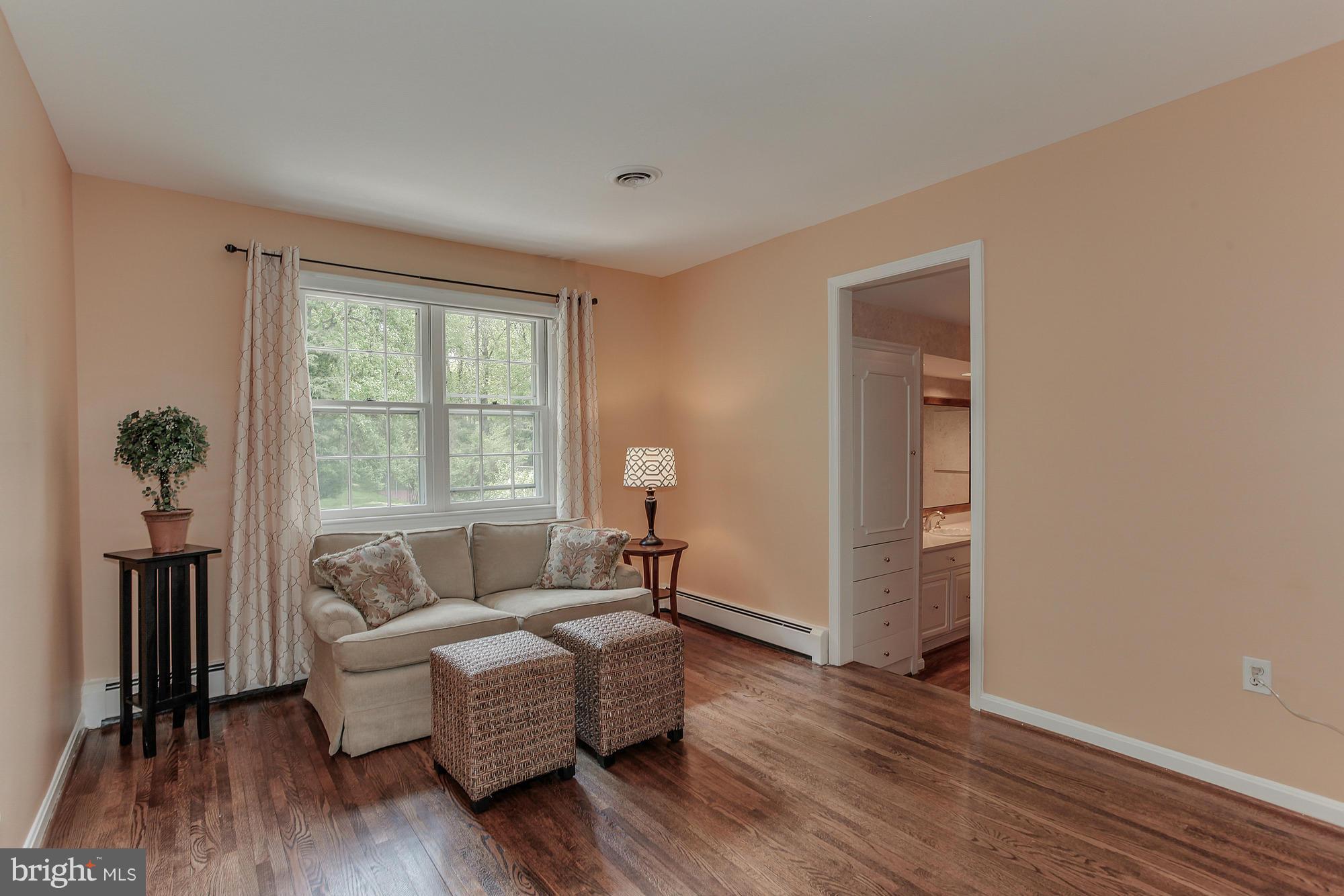 PT ROCKVILLE OUT RES. 3 - Residential