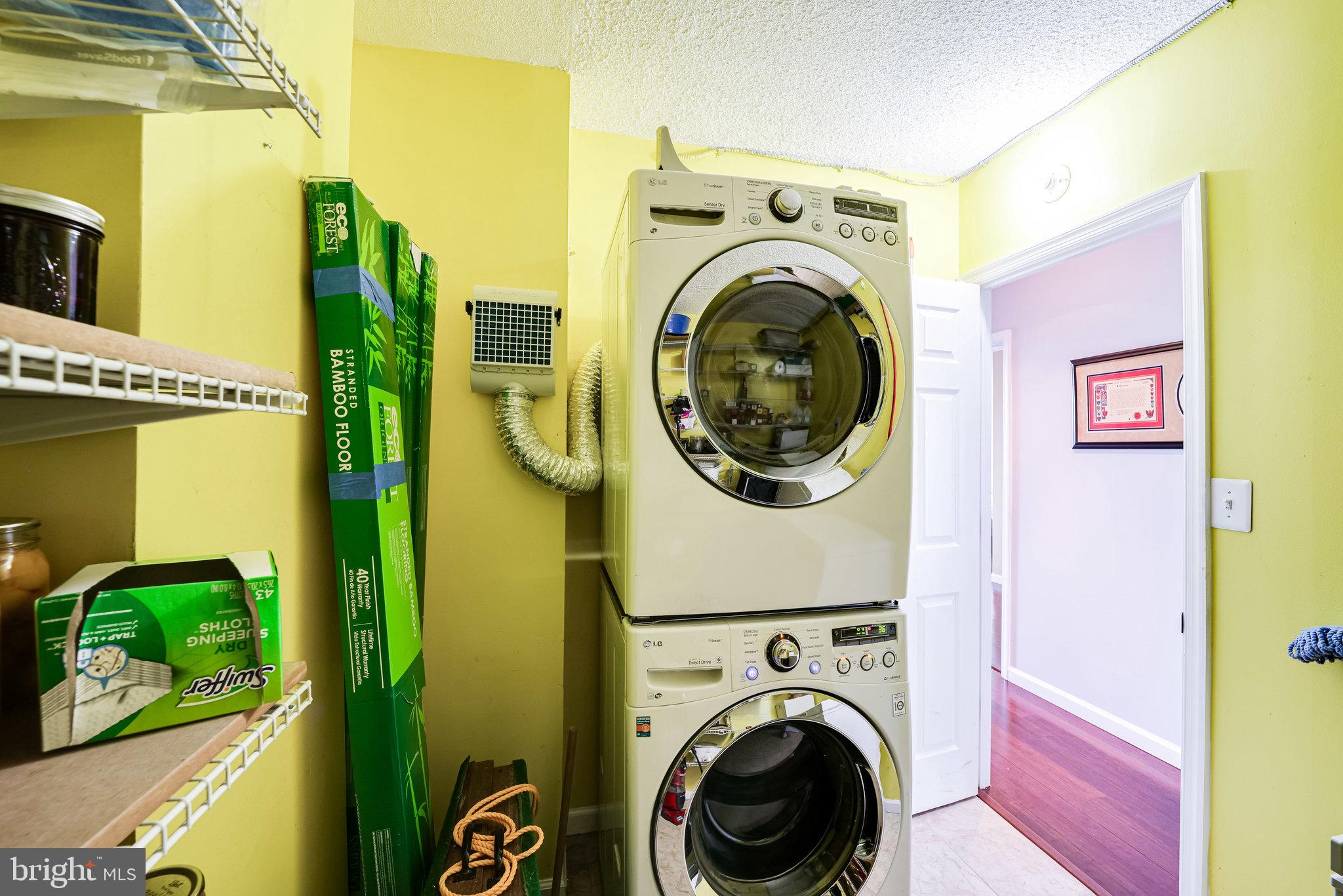 PLACE ONE - Residential