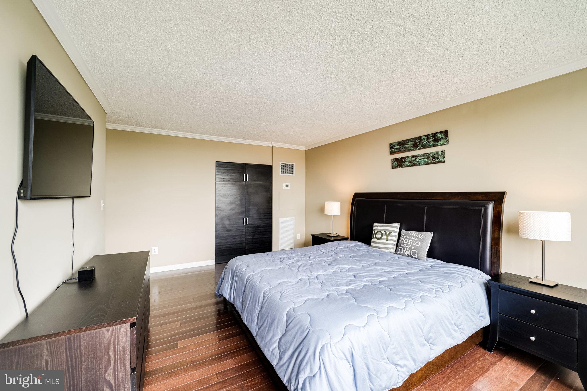 PLACE ONE - Residential