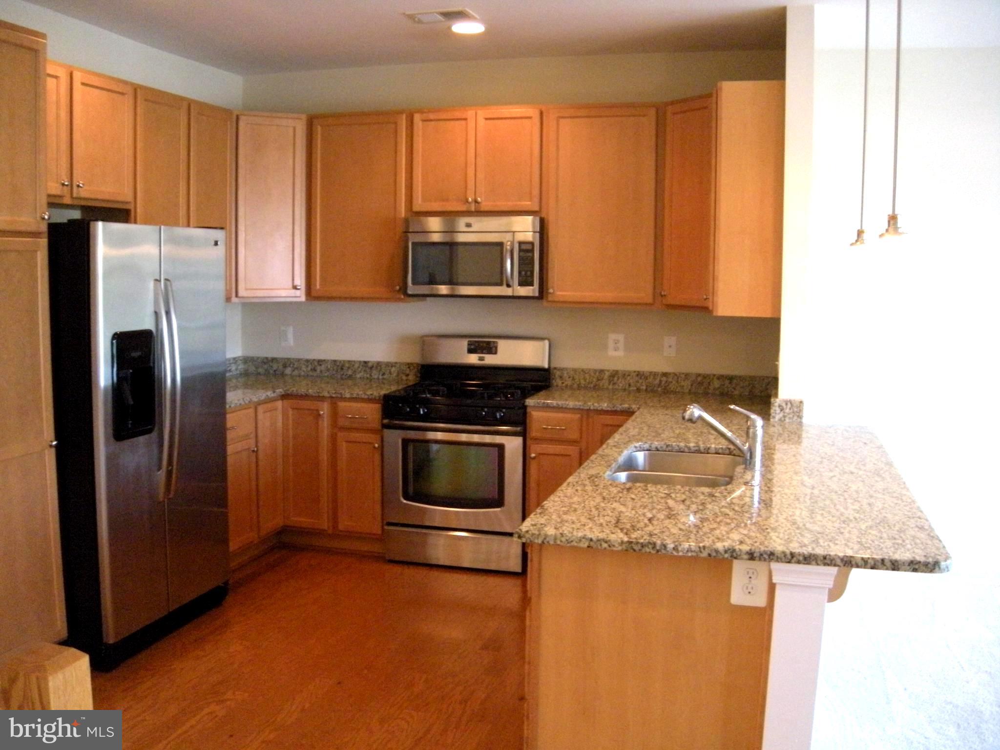 THE VILLAGES OF STEEPLECHASE - Residential Lease