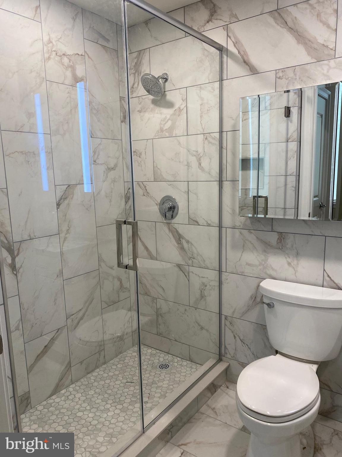 LOGAN SQUARE - Residential Lease