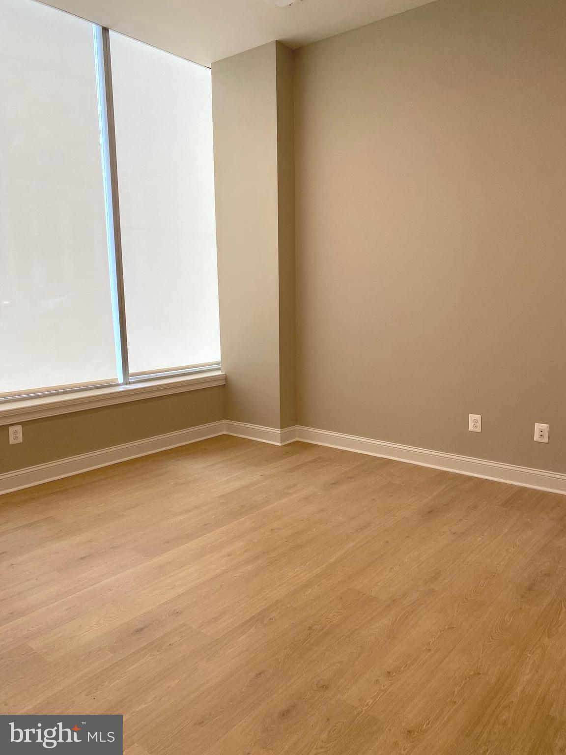 LOGAN SQUARE - Residential Lease