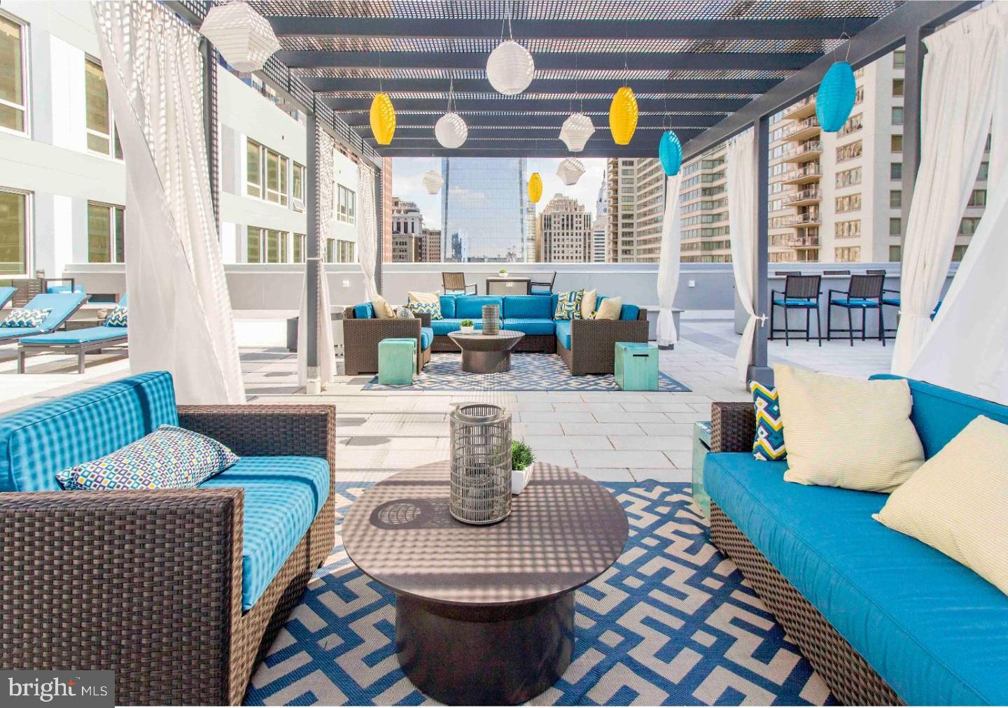 LOGAN SQUARE - Residential Lease