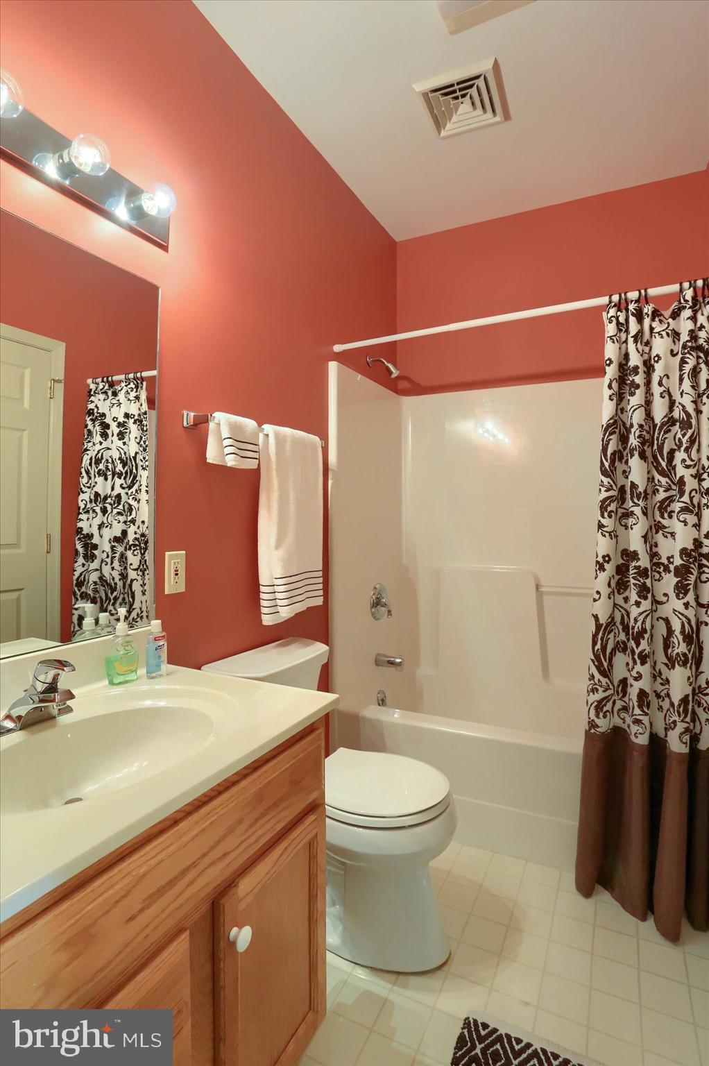 WESLEY MEWS - Residential