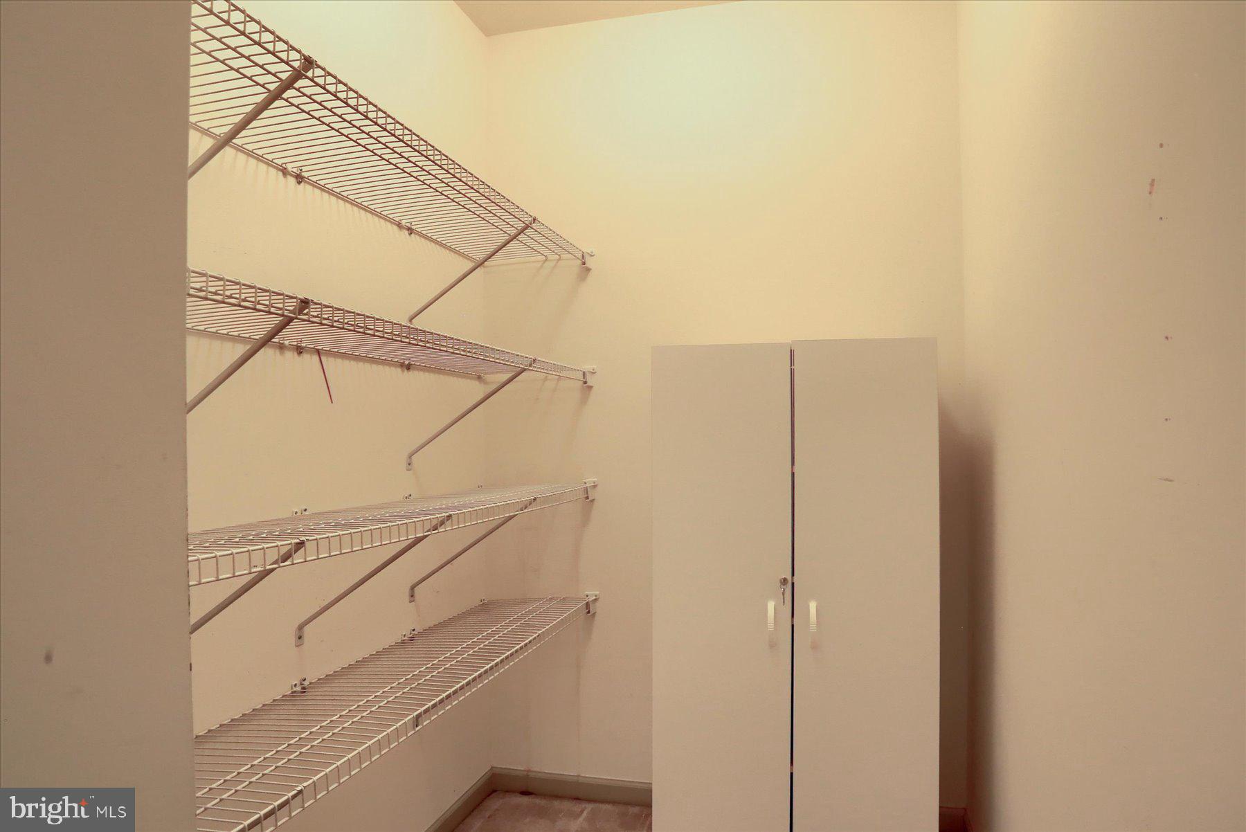 WESLEY MEWS - Residential