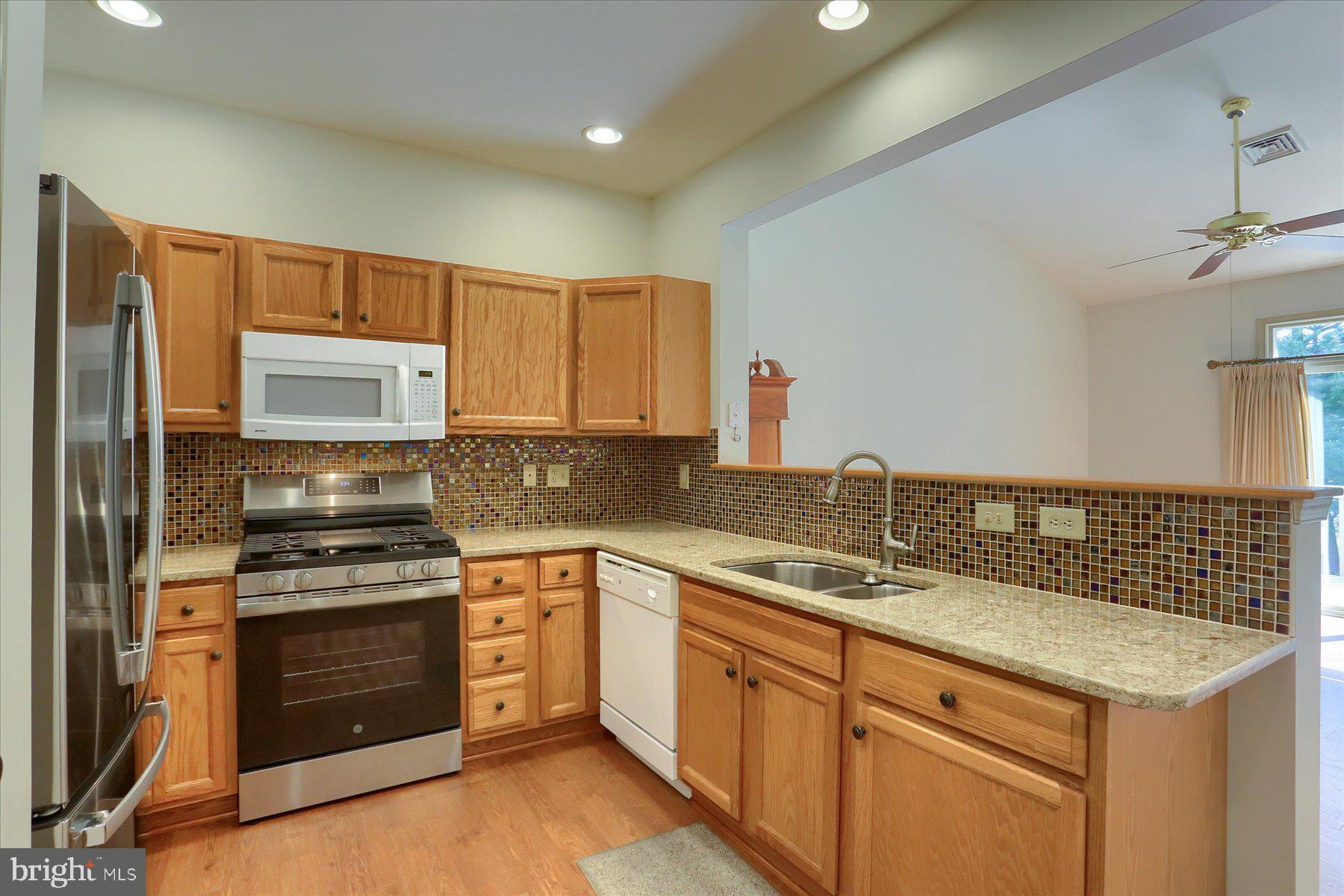 WESLEY MEWS - Residential