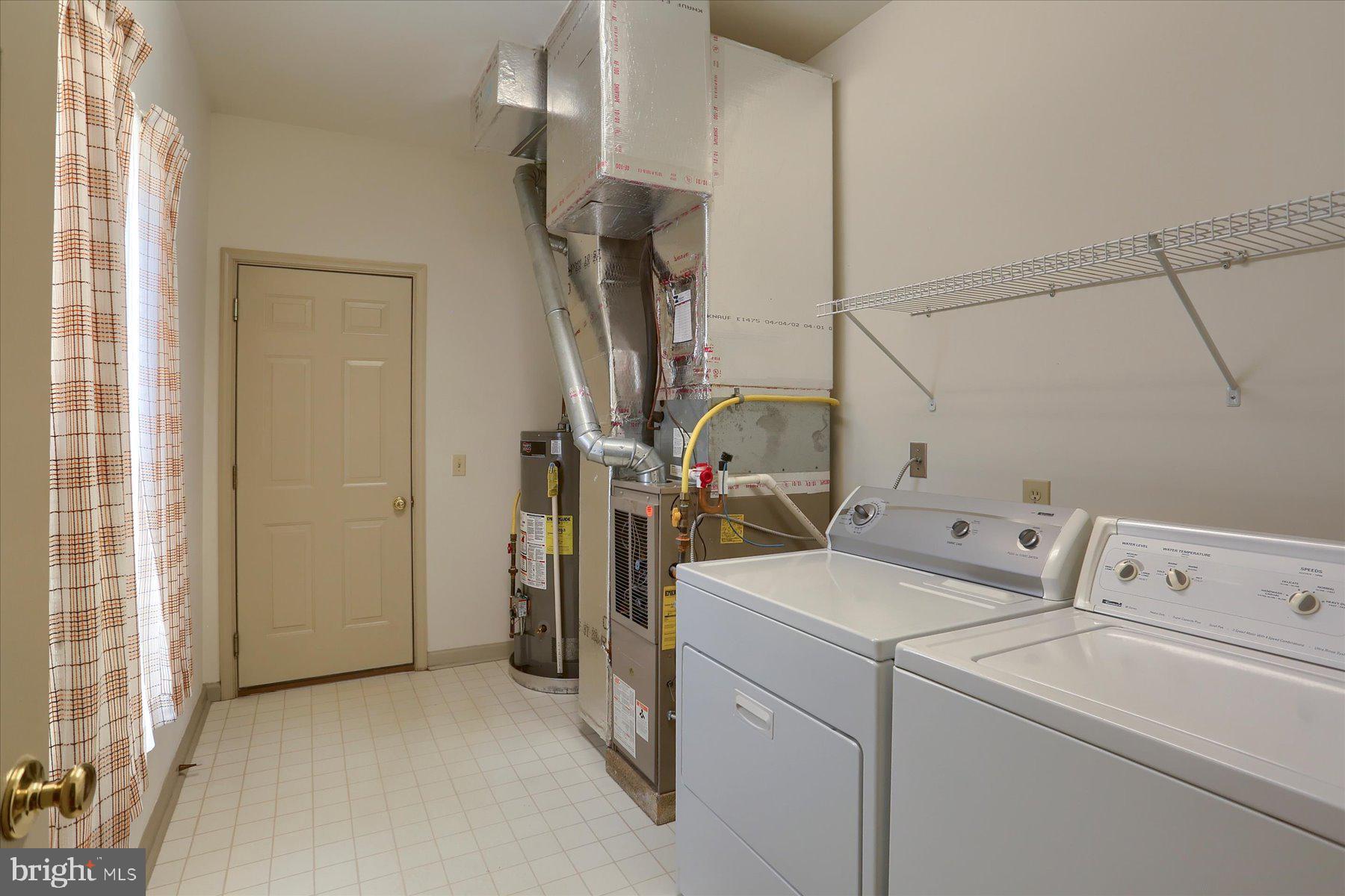 WESLEY MEWS - Residential