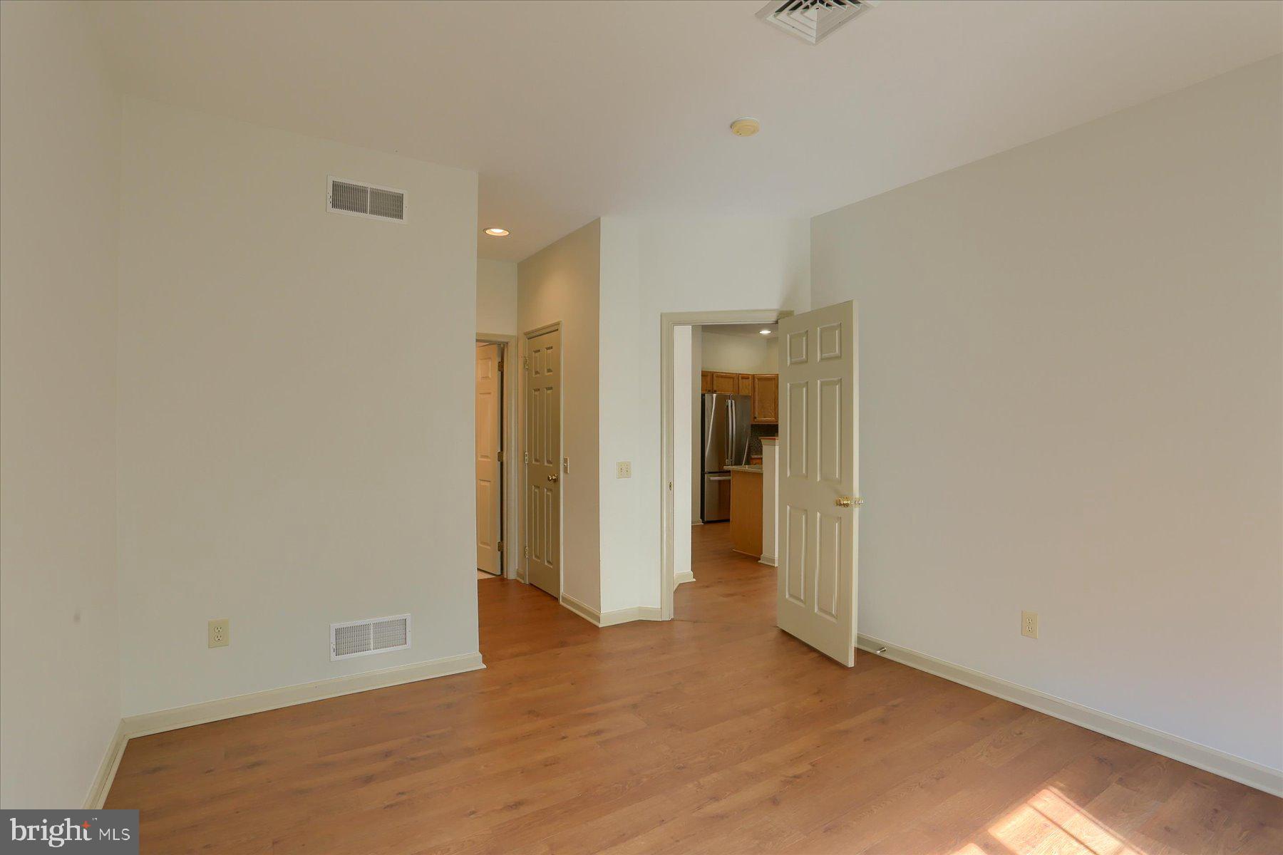 WESLEY MEWS - Residential