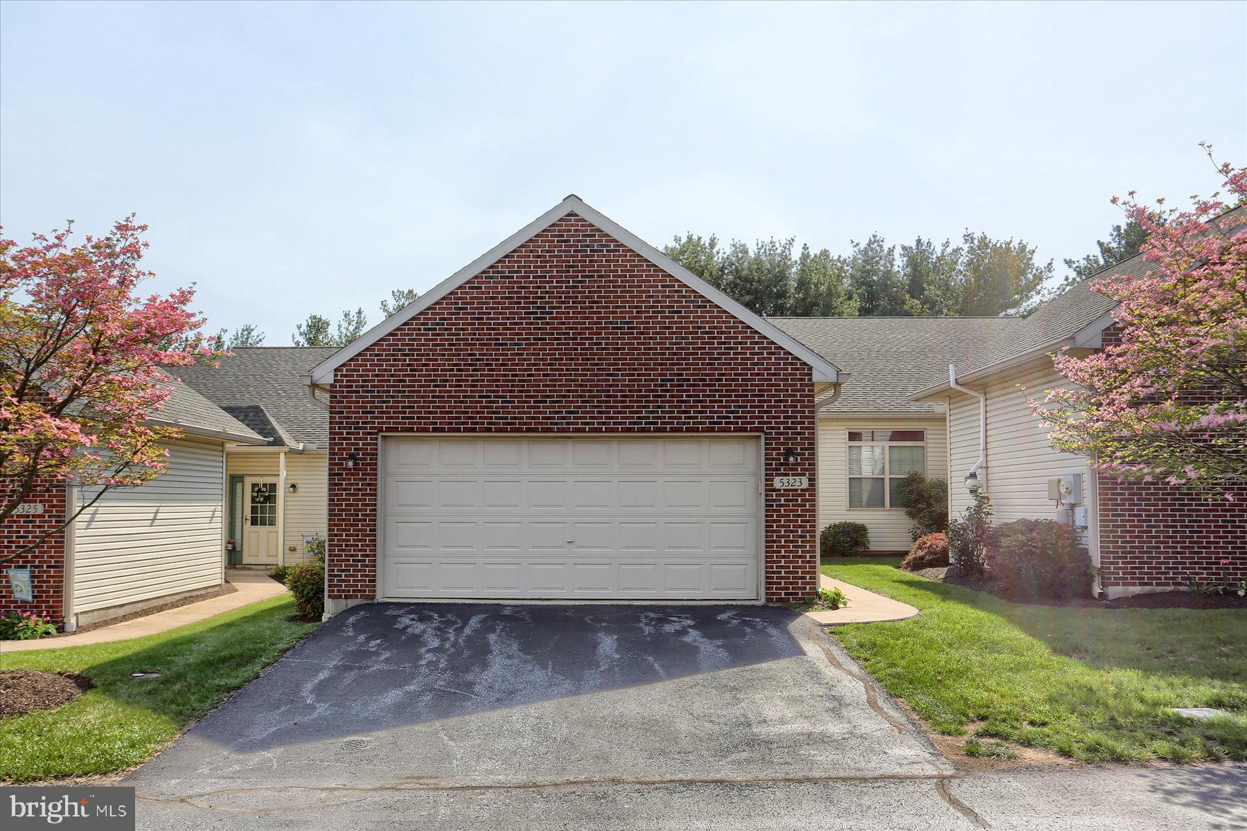 WESLEY MEWS - Residential