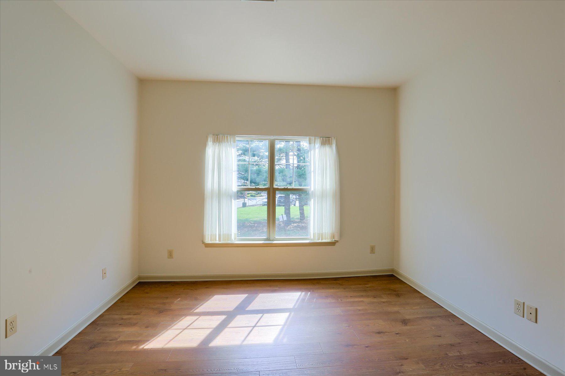 WESLEY MEWS - Residential