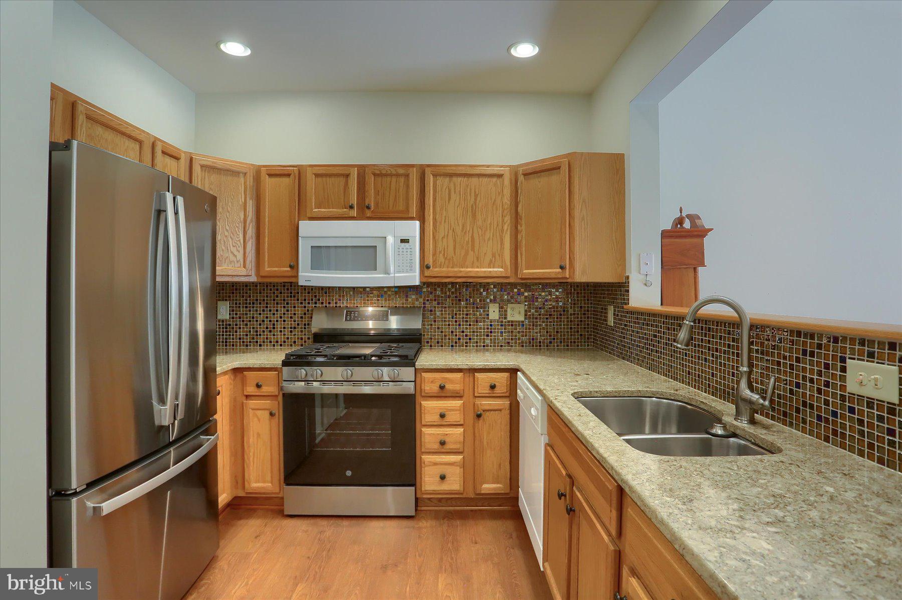 WESLEY MEWS - Residential