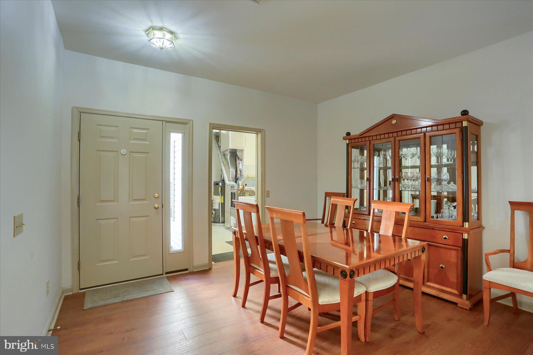 WESLEY MEWS - Residential