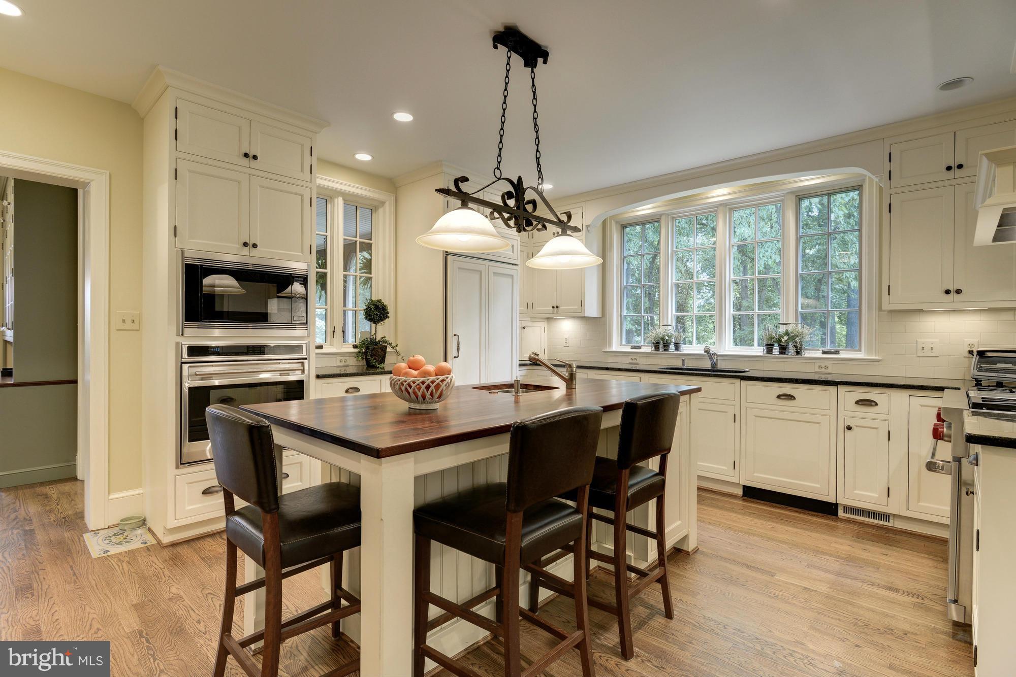 KENWOOD - Residential