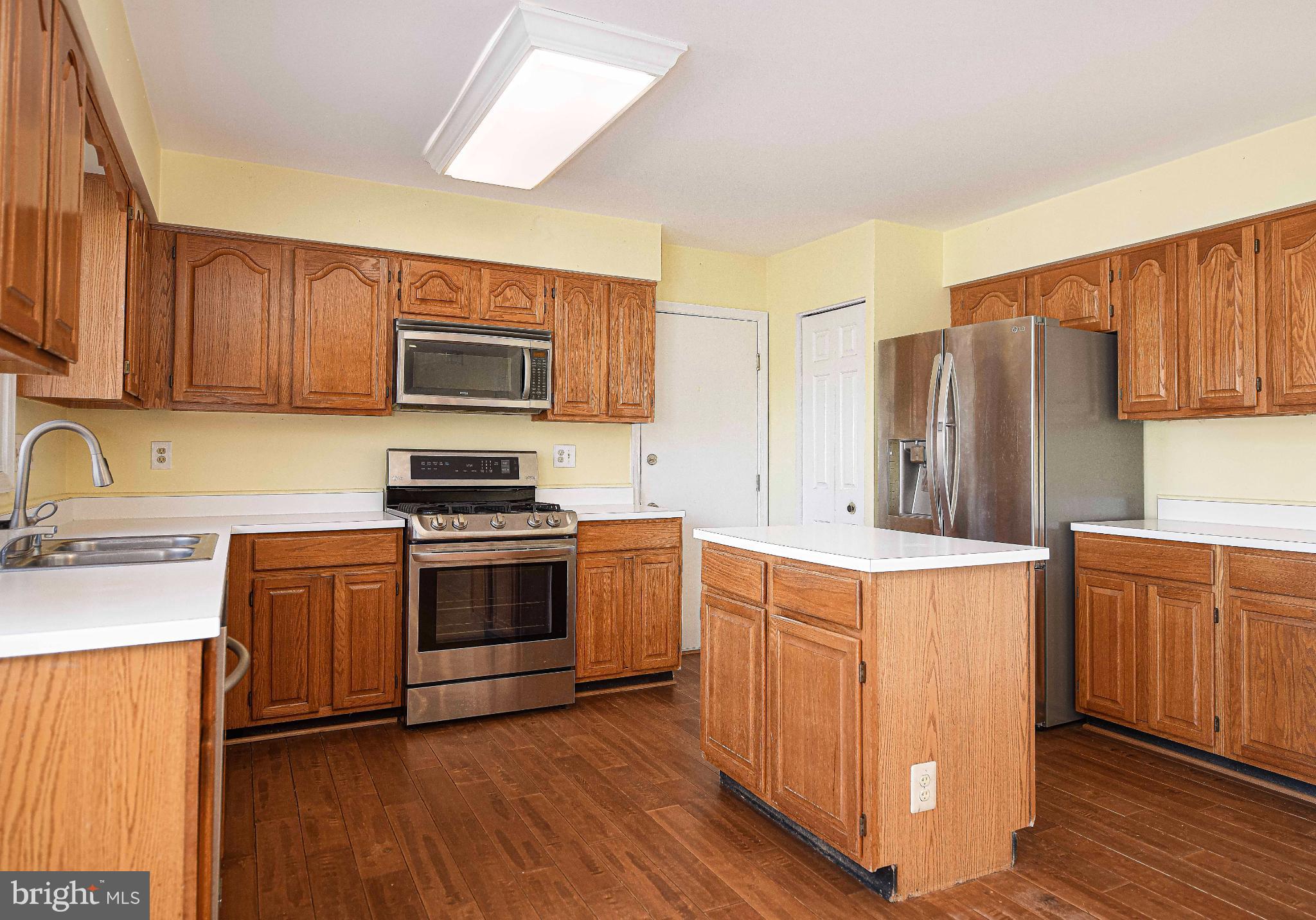 QUAINT ACRES - Residential