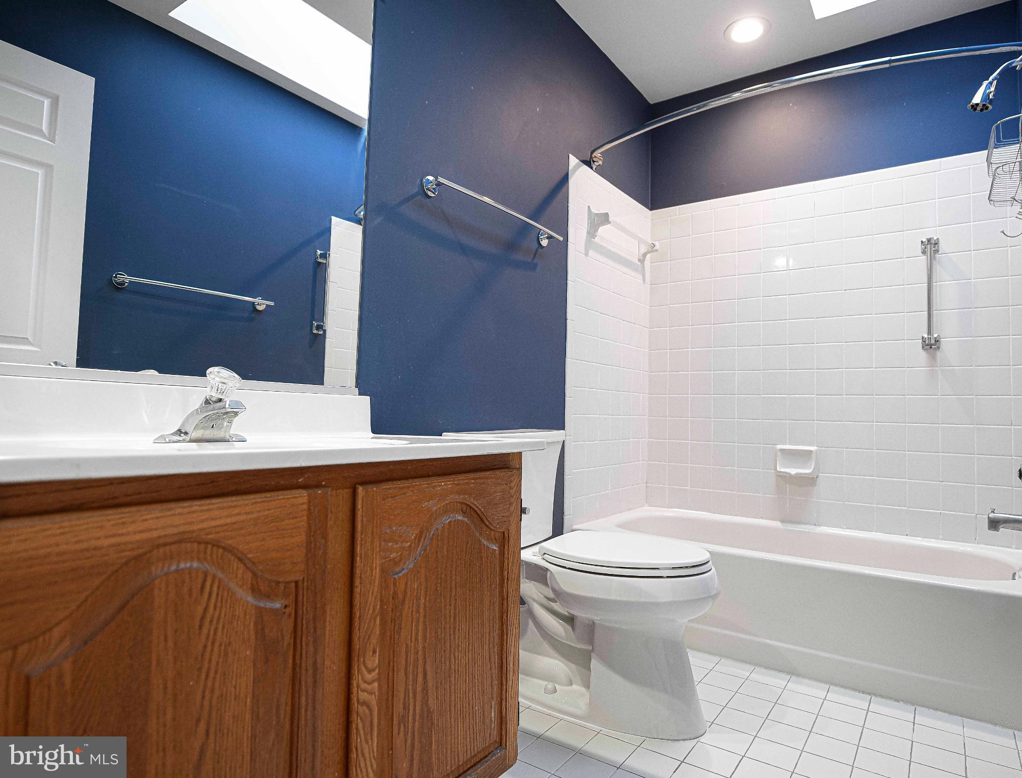 QUAINT ACRES - Residential