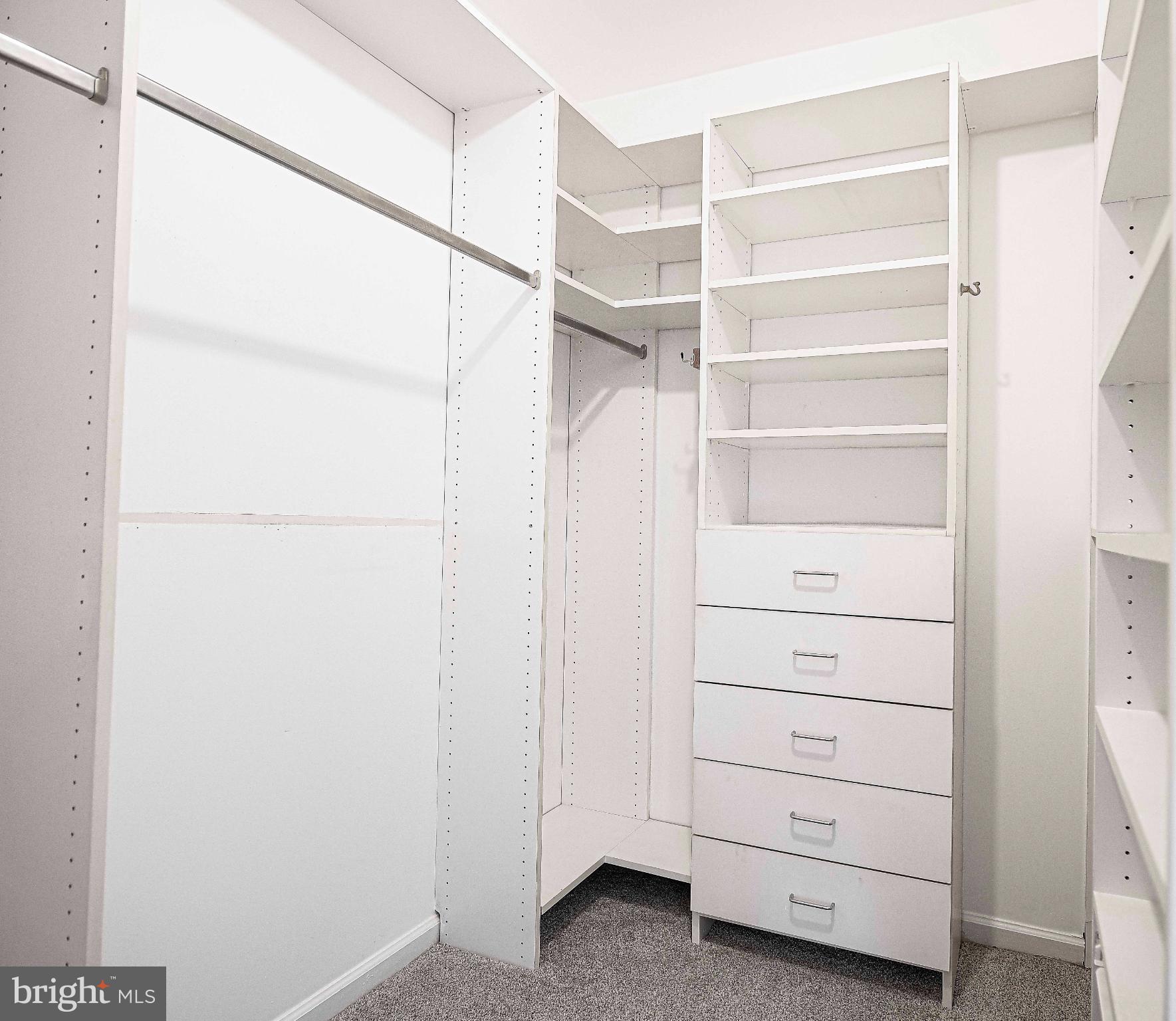 QUAINT ACRES - Residential