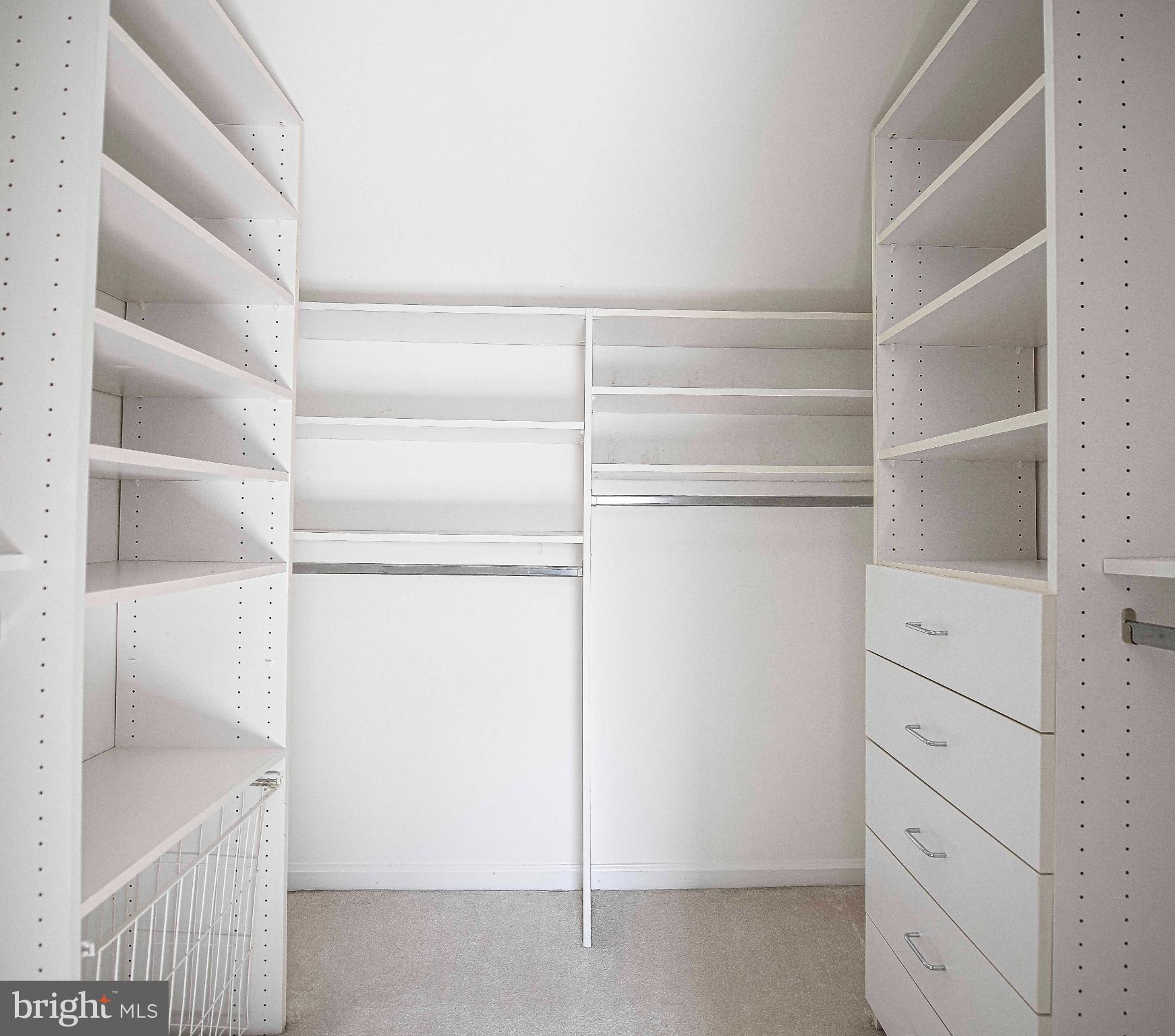 QUAINT ACRES - Residential