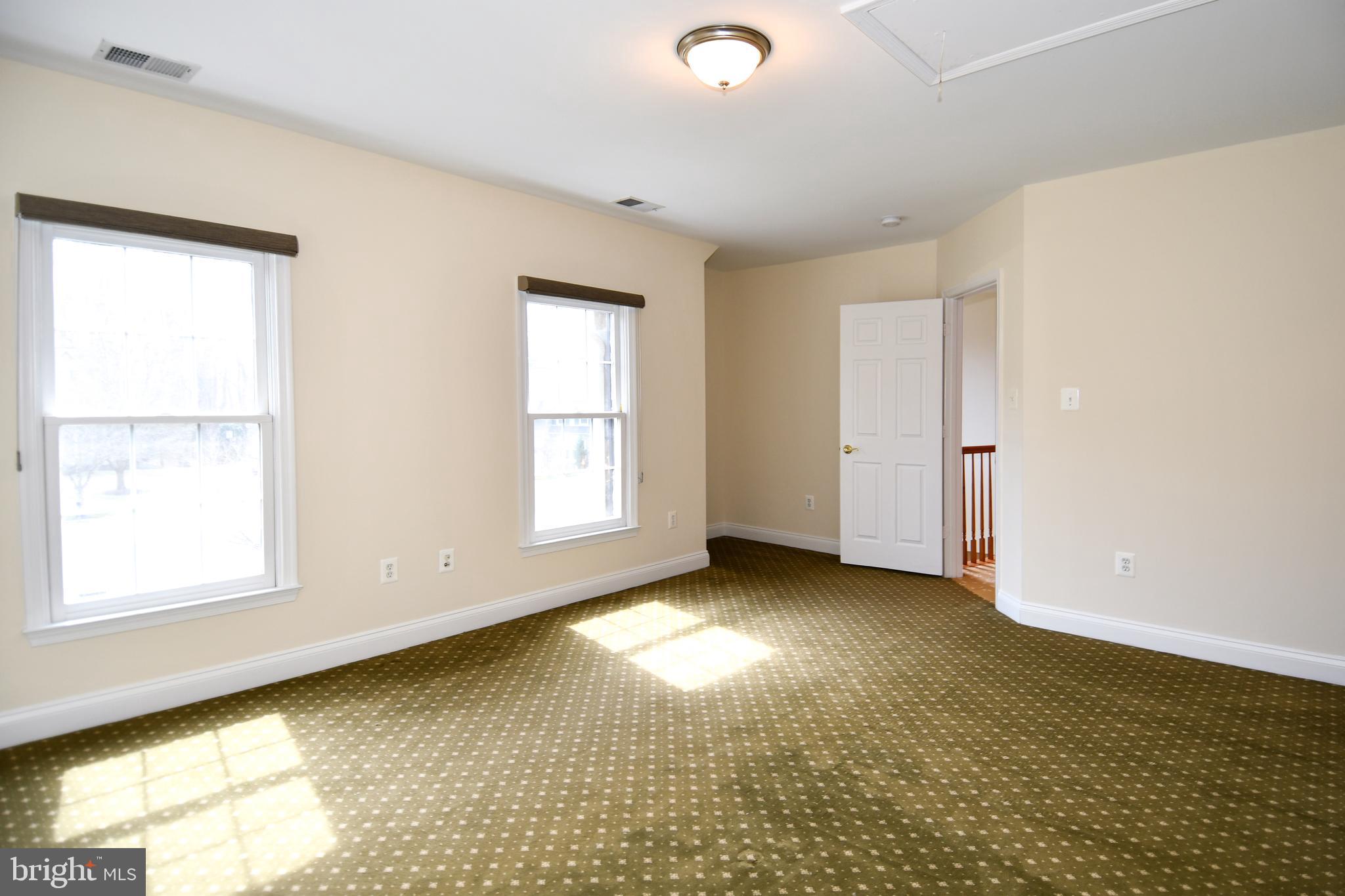 SMALLS NURSERY - Residential