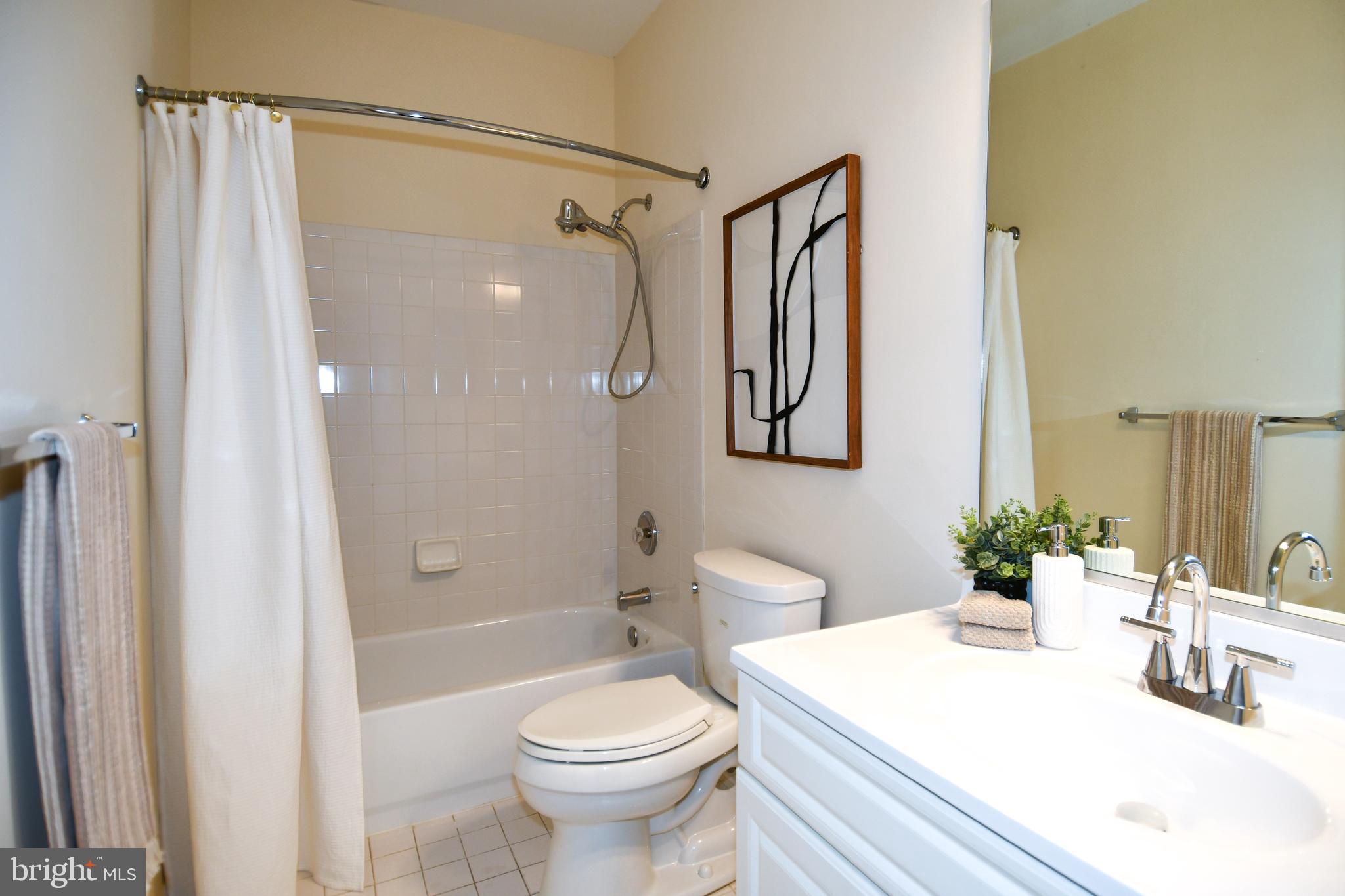 SMALLS NURSERY - Residential