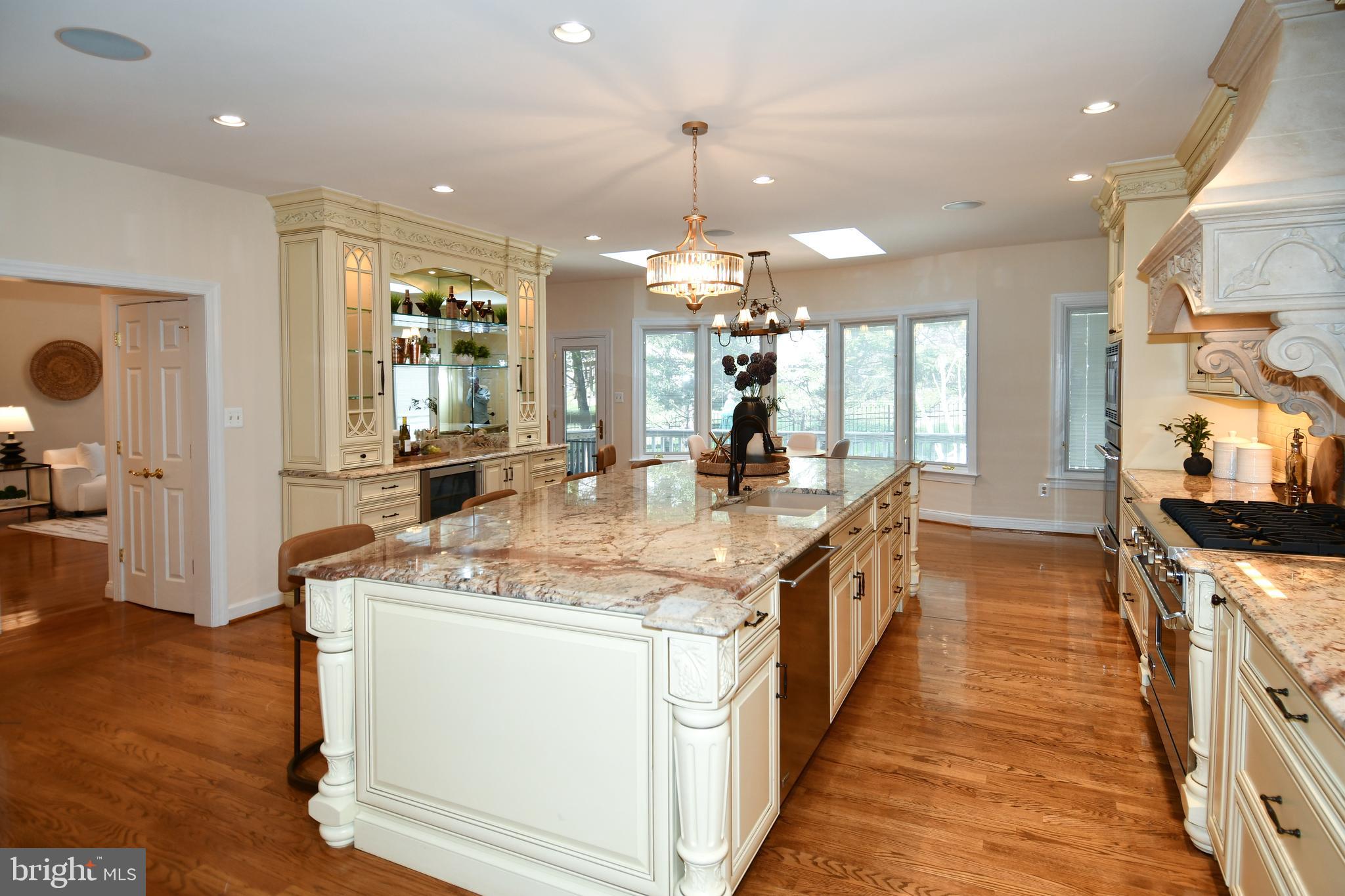 SMALLS NURSERY - Residential