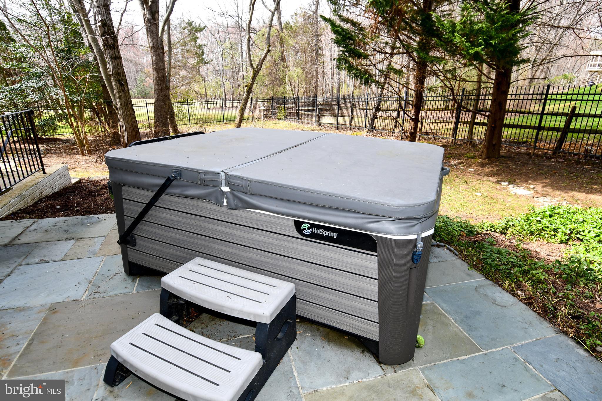 SMALLS NURSERY - Residential