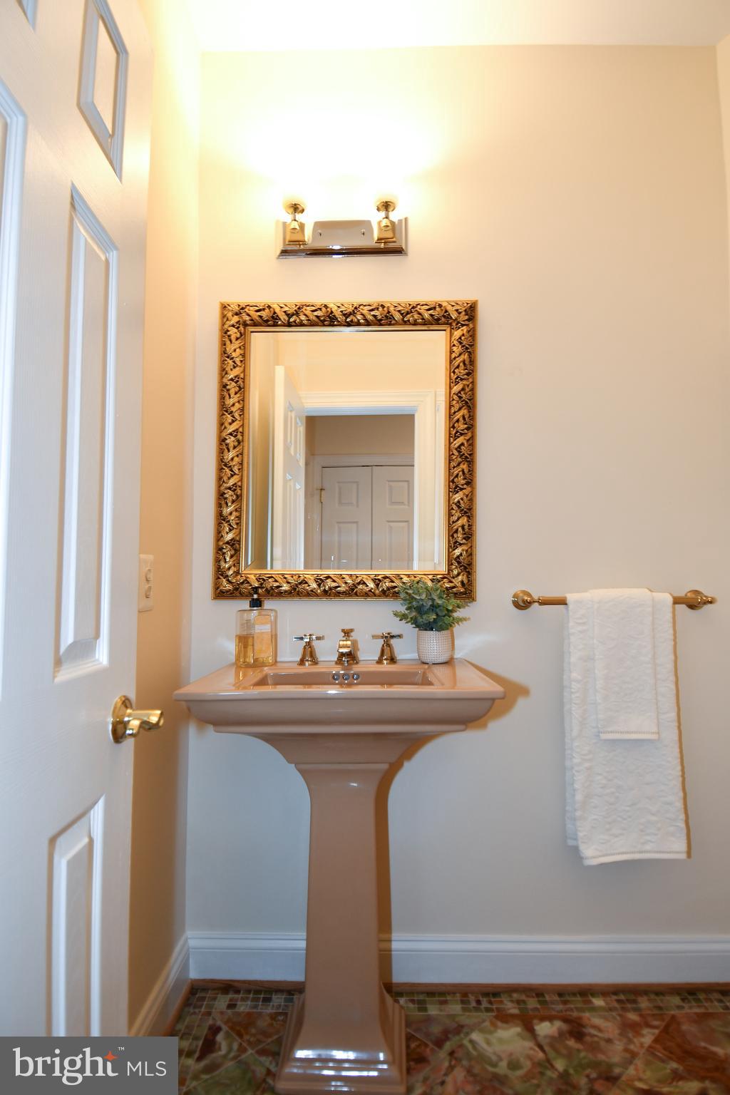 SMALLS NURSERY - Residential