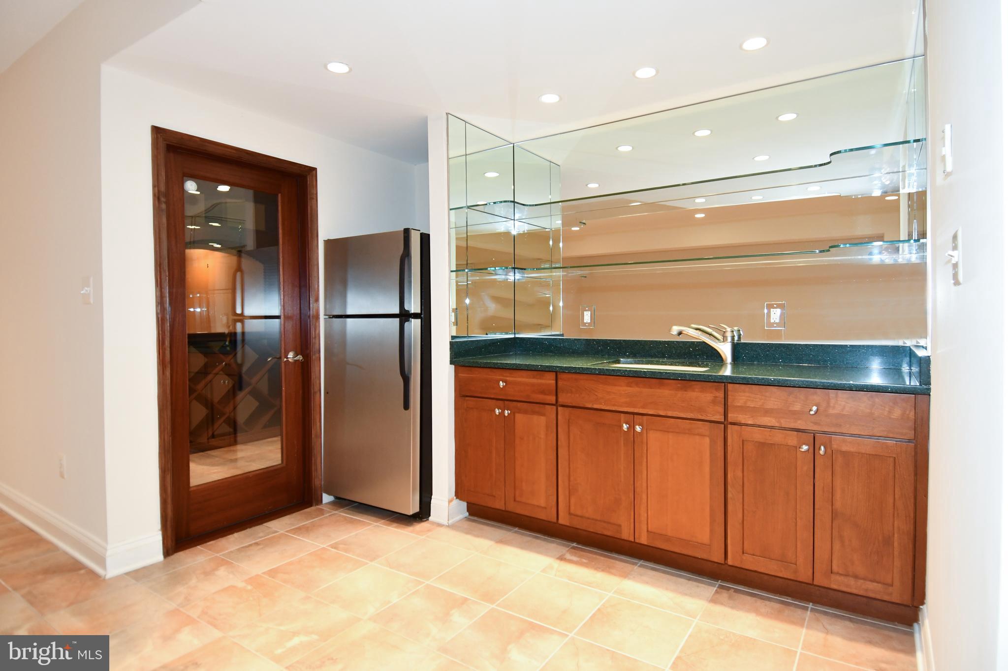 SMALLS NURSERY - Residential