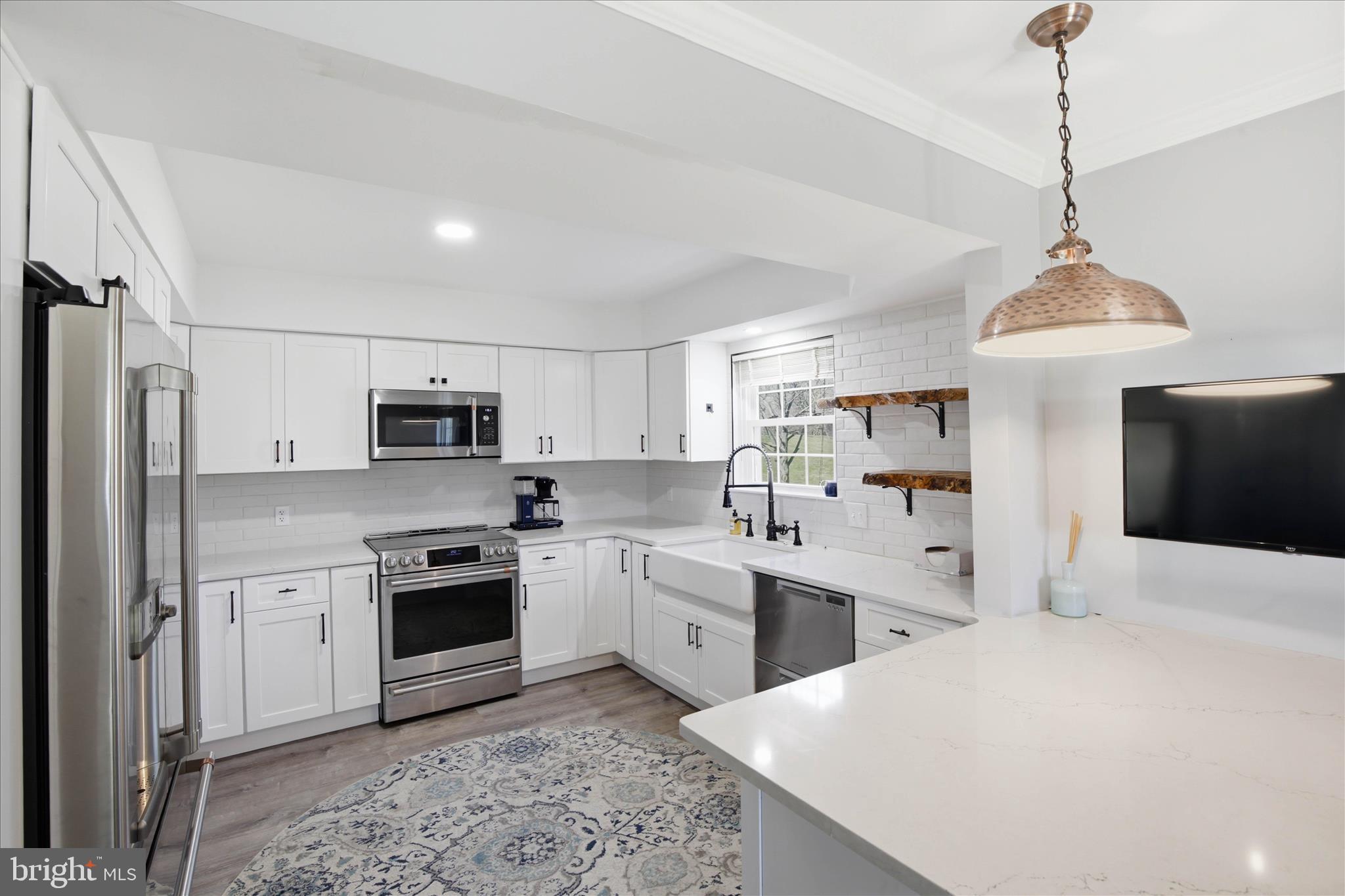 OAK KNOLL CONDOMINIUMS - Residential