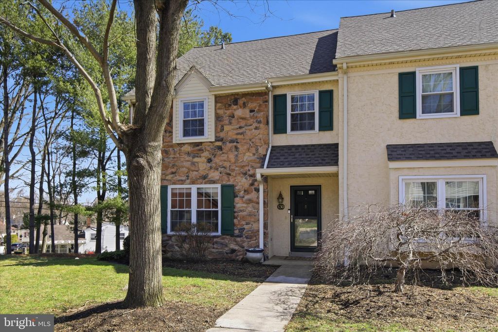 Photo of 130 Oak Knoll Circle, MILLERSVILLE, PA 17551 (MLS # PALA2084224)