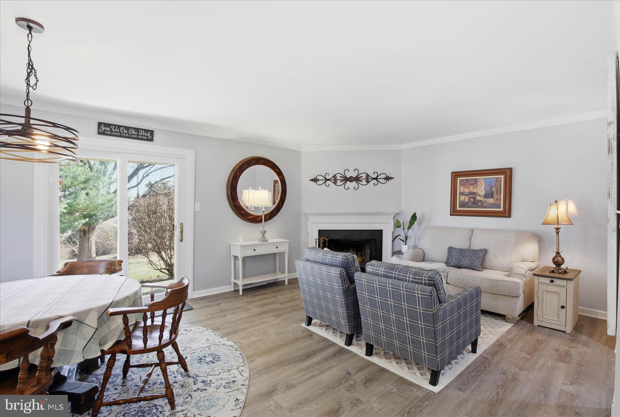 OAK KNOLL CONDOMINIUMS - Residential