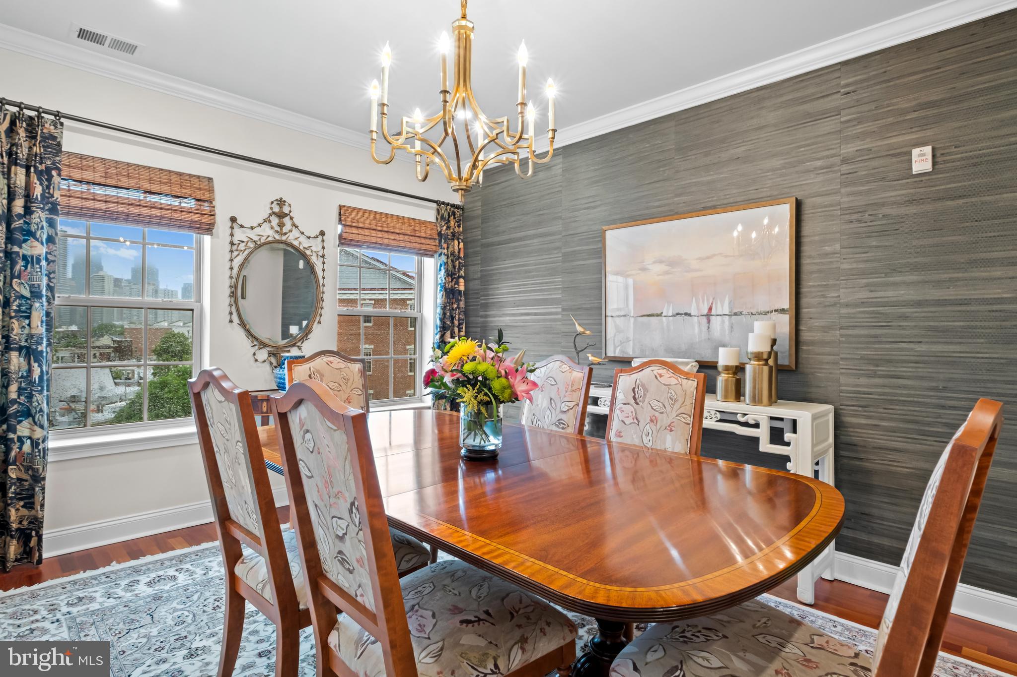 NAVAL SQUARE - Residential