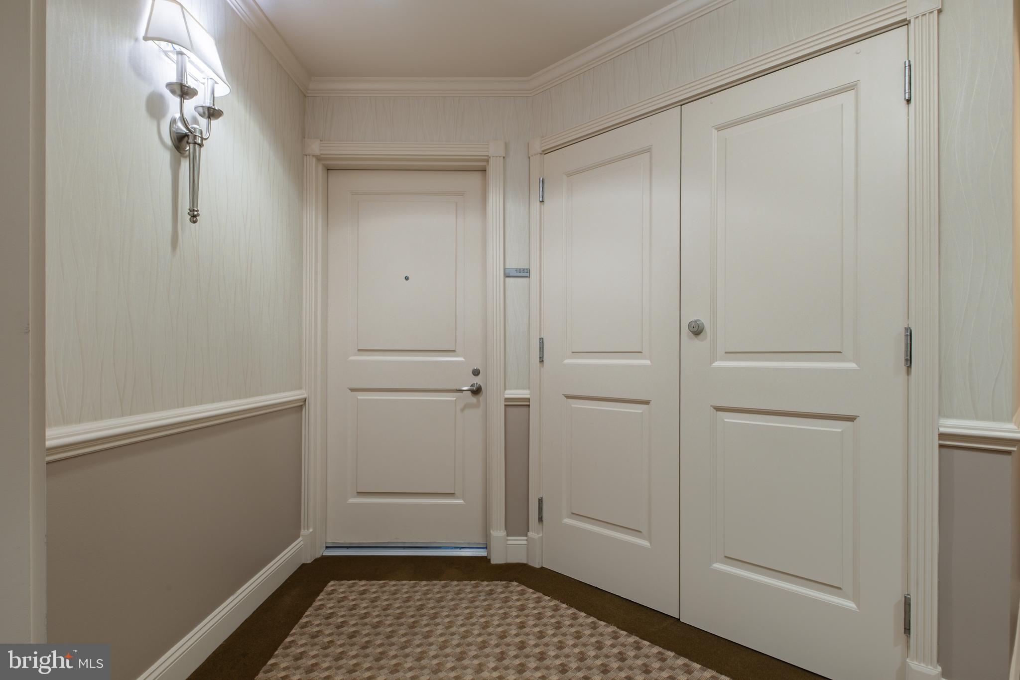 NAVAL SQUARE - Residential