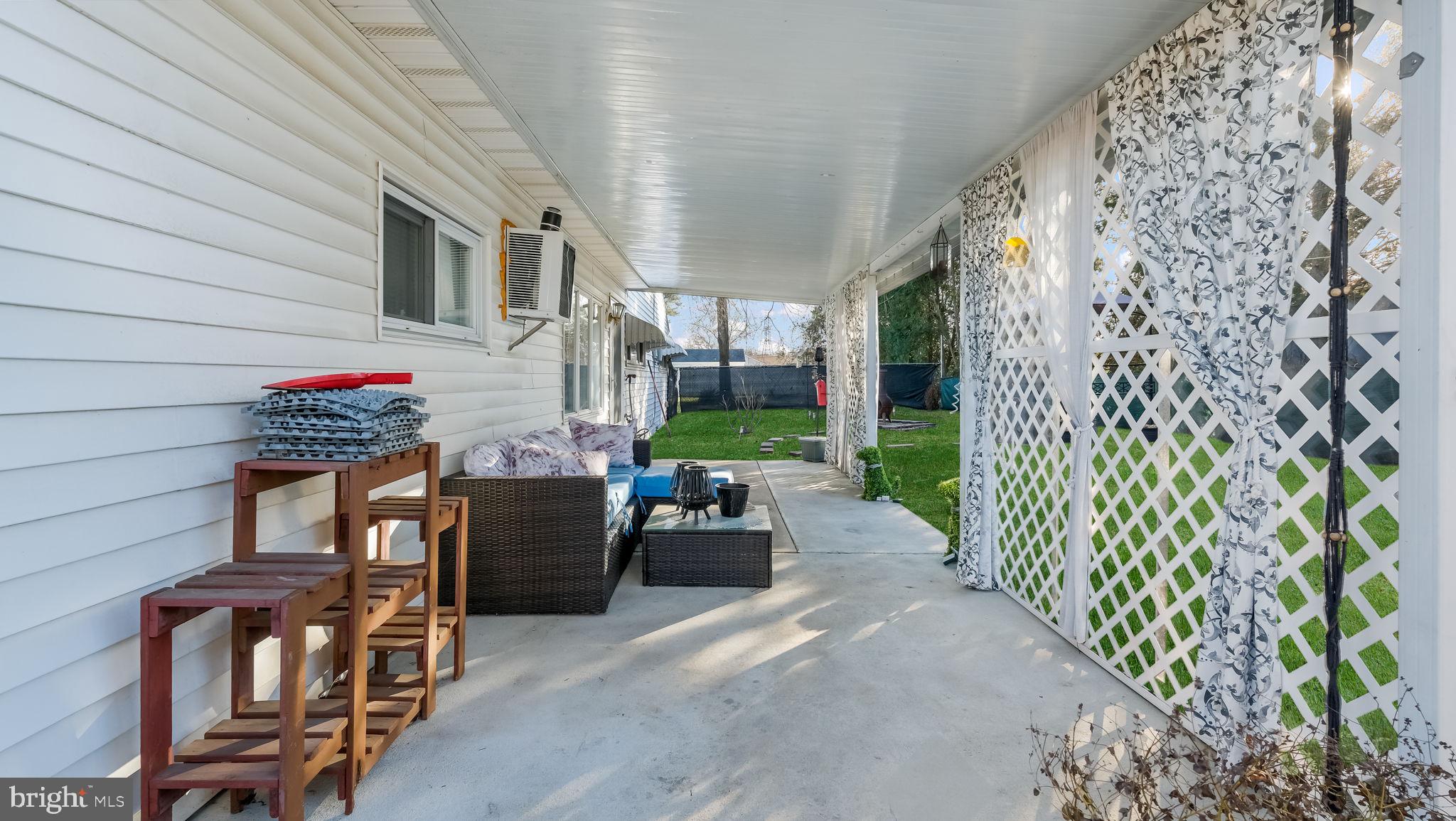 DOGWOOD HOLLOW - Residential