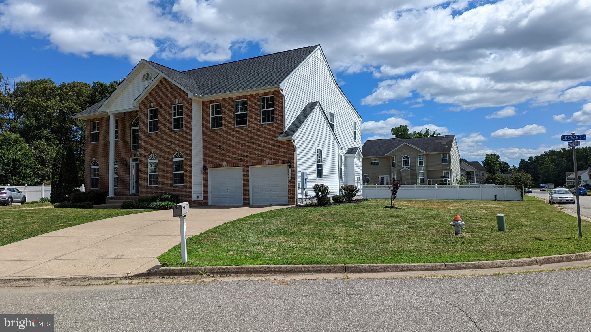 FERRY DOCK CROSSING - Residential