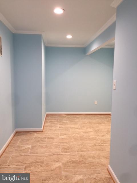 FERRY DOCK CROSSING - Residential