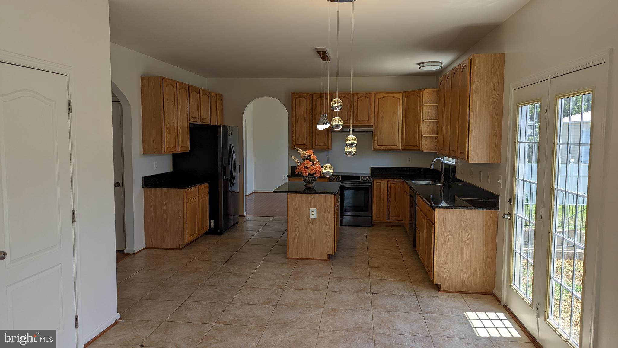 FERRY DOCK CROSSING - Residential