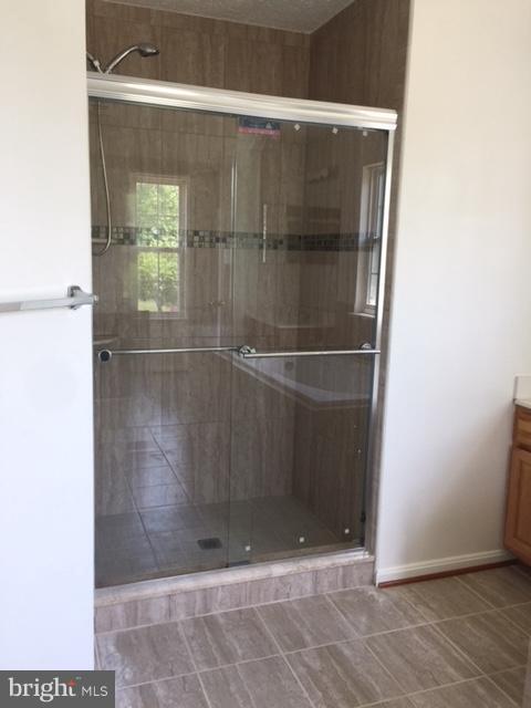 FERRY DOCK CROSSING - Residential