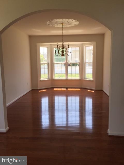 FERRY DOCK CROSSING - Residential